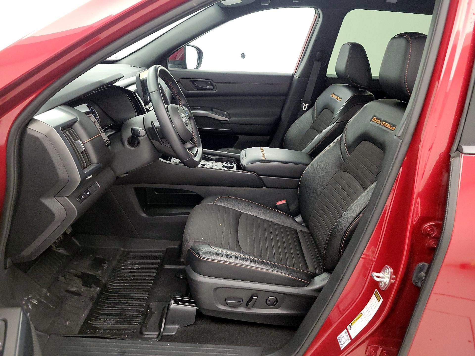 Thumbnail: 2024 Nissan Pathfinder - 11