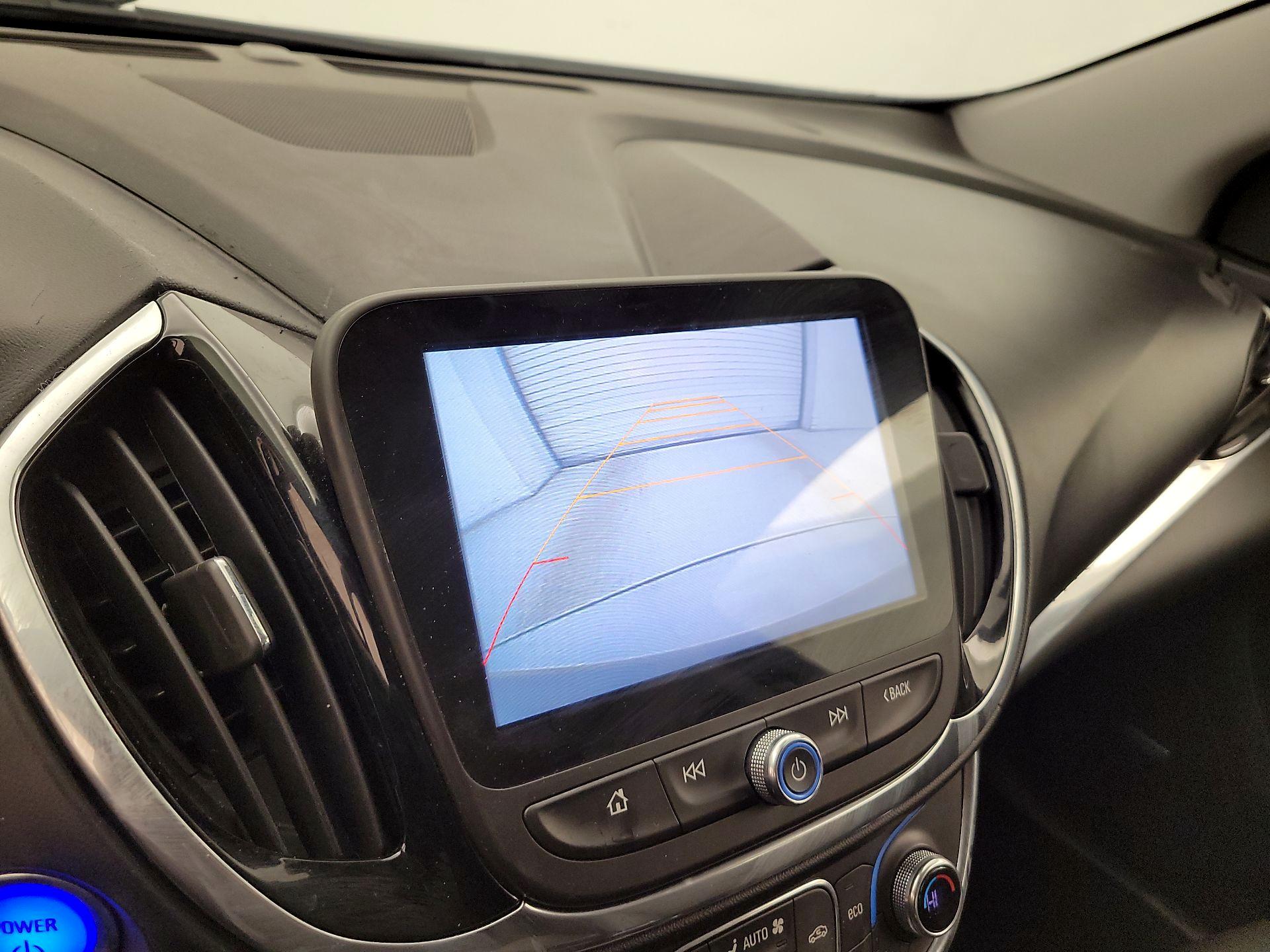 Thumbnail: 2016 Chevrolet Volt - 15