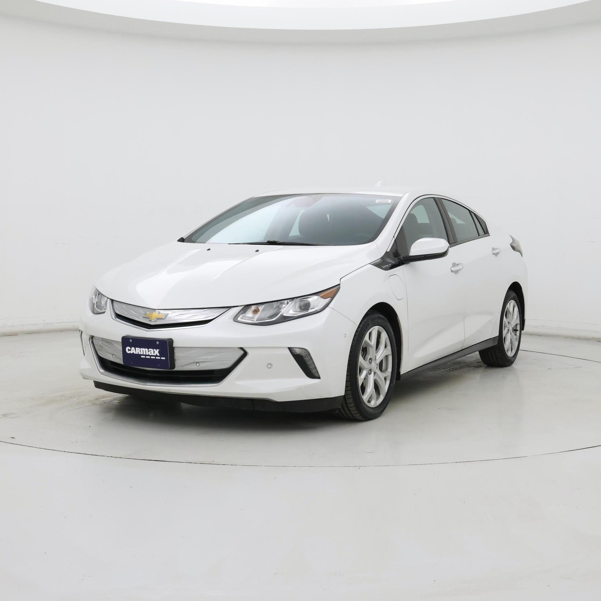 Thumbnail: 2016 Chevrolet Volt - 4