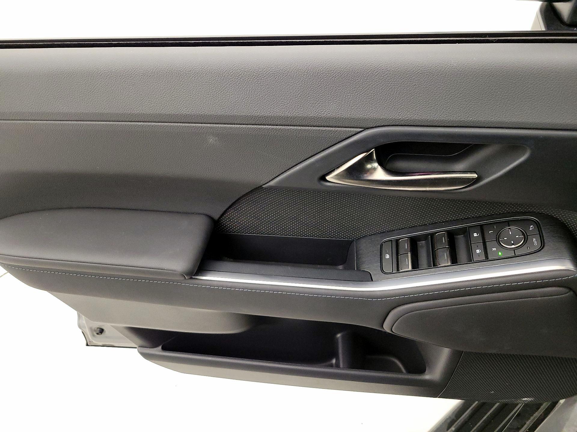 Thumbnail: 2024 Lexus GX - 12