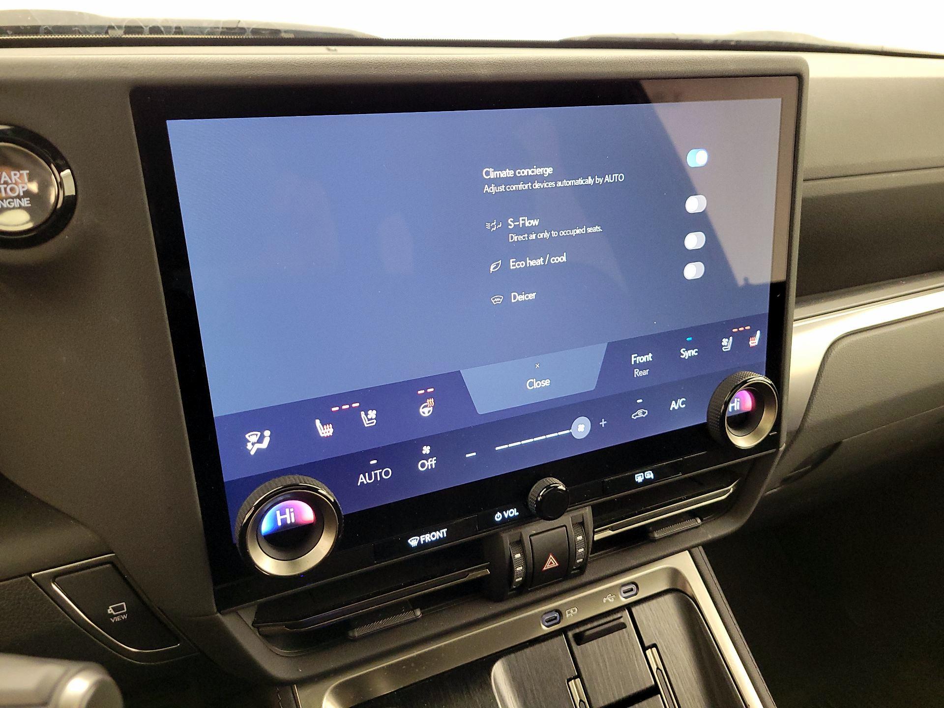 Thumbnail: 2024 Lexus GX - 17