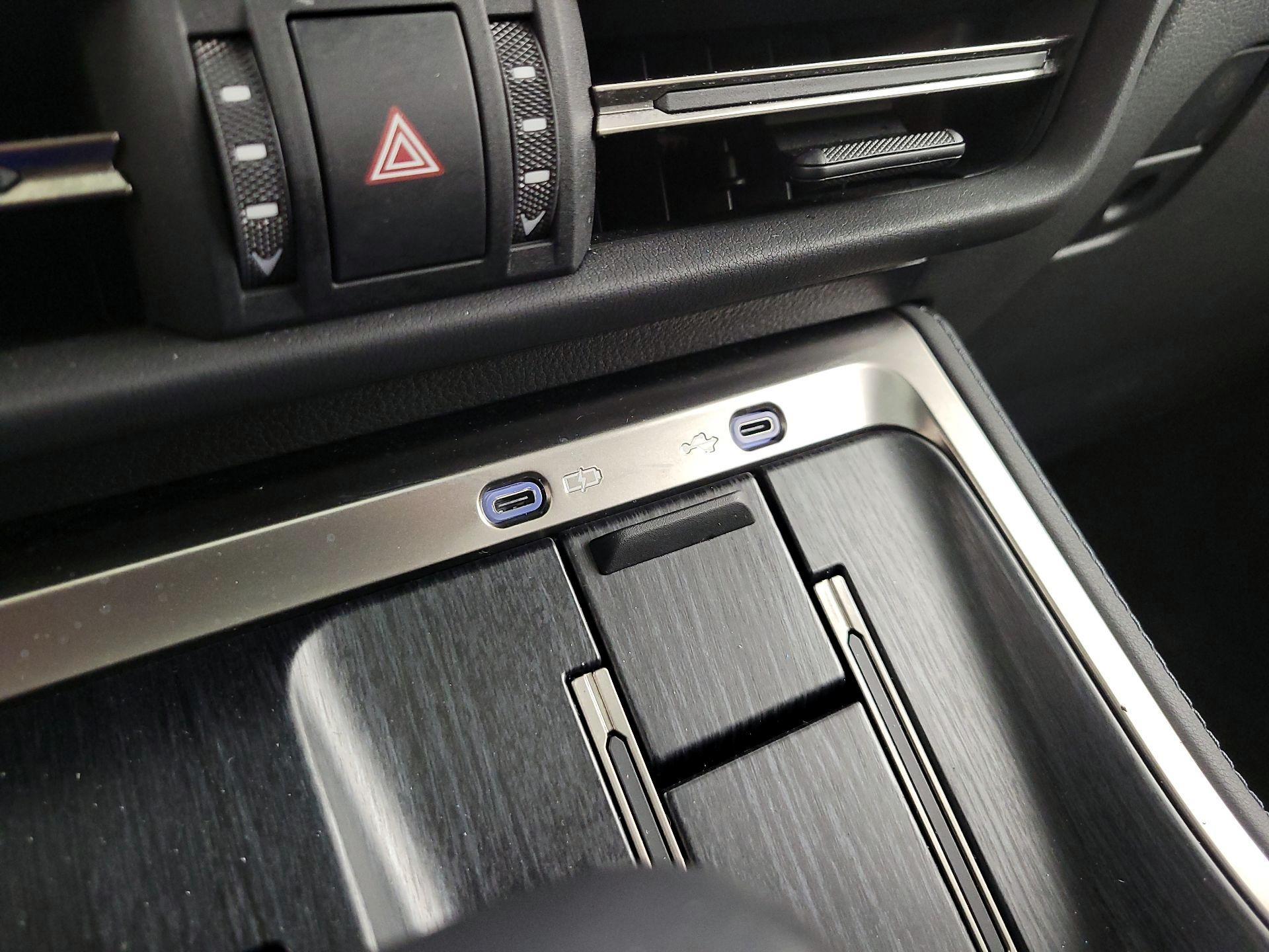 Thumbnail: 2024 Lexus GX - 19