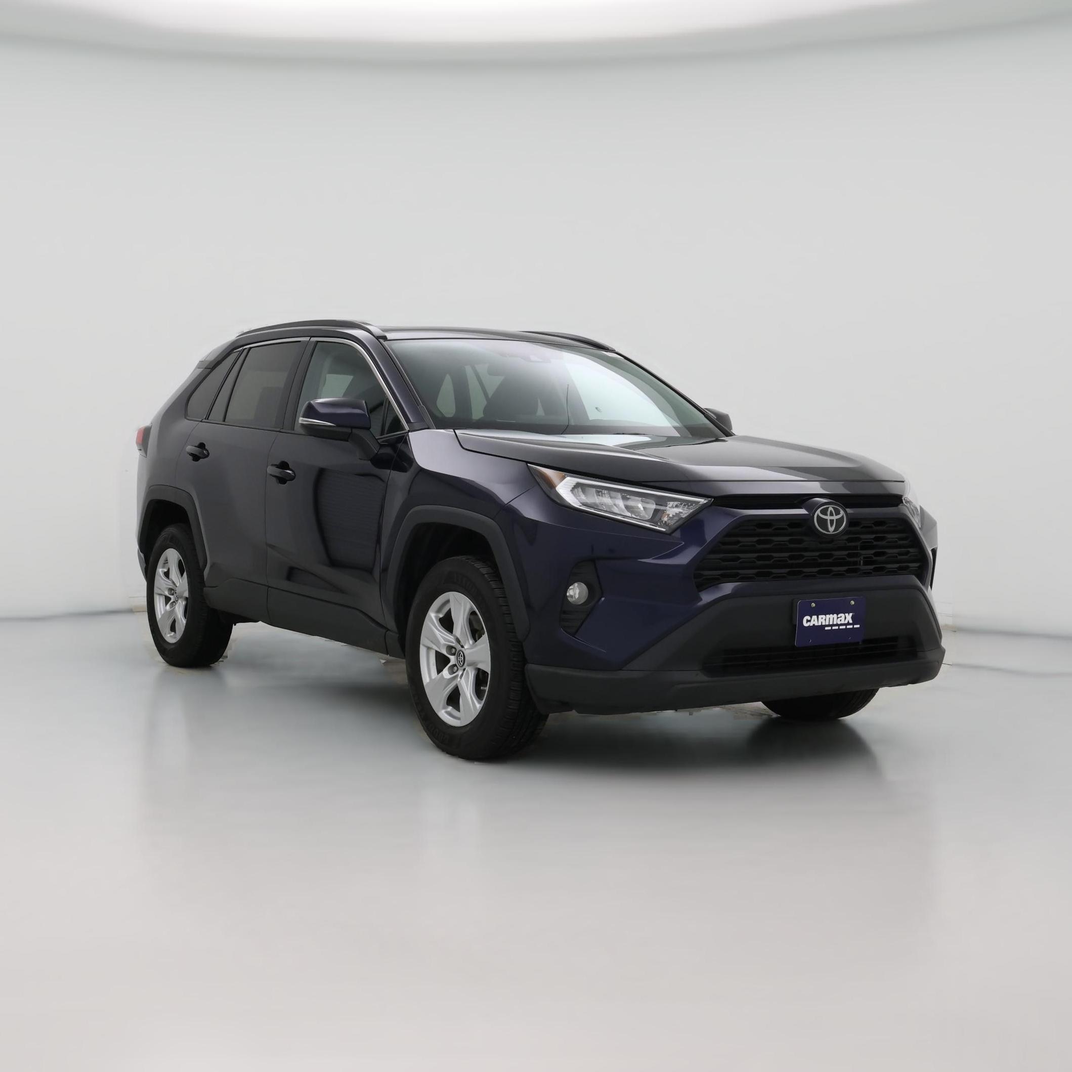 Thumbnail: 2019 Toyota RAV4 - 1