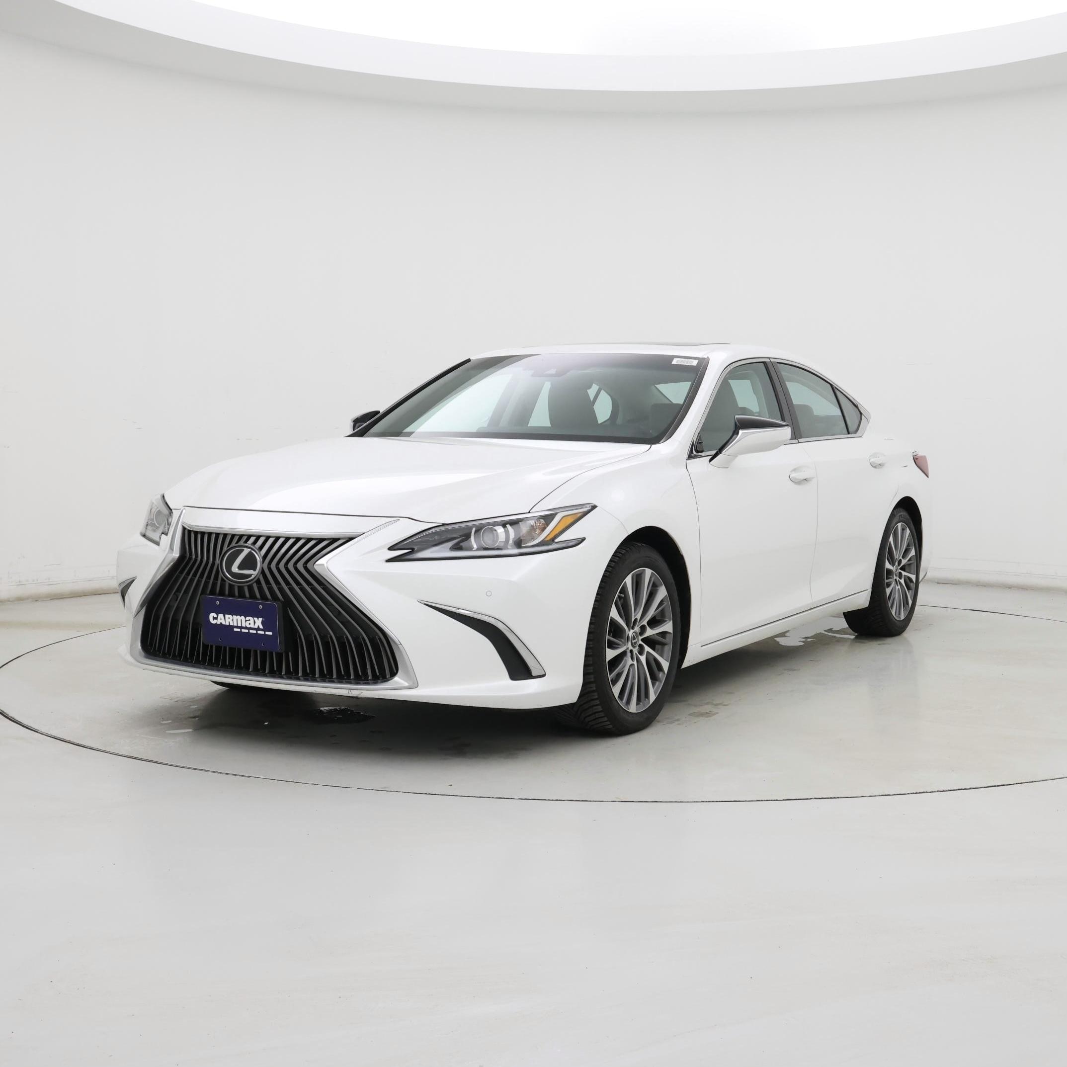 Thumbnail: 2020 Lexus ES - 4