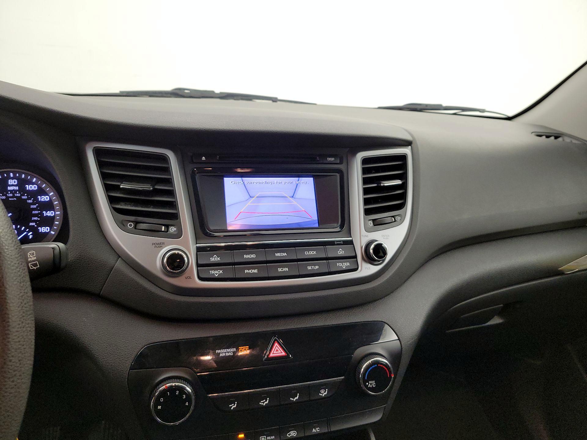 Thumbnail: 2017 Hyundai Tucson - 14