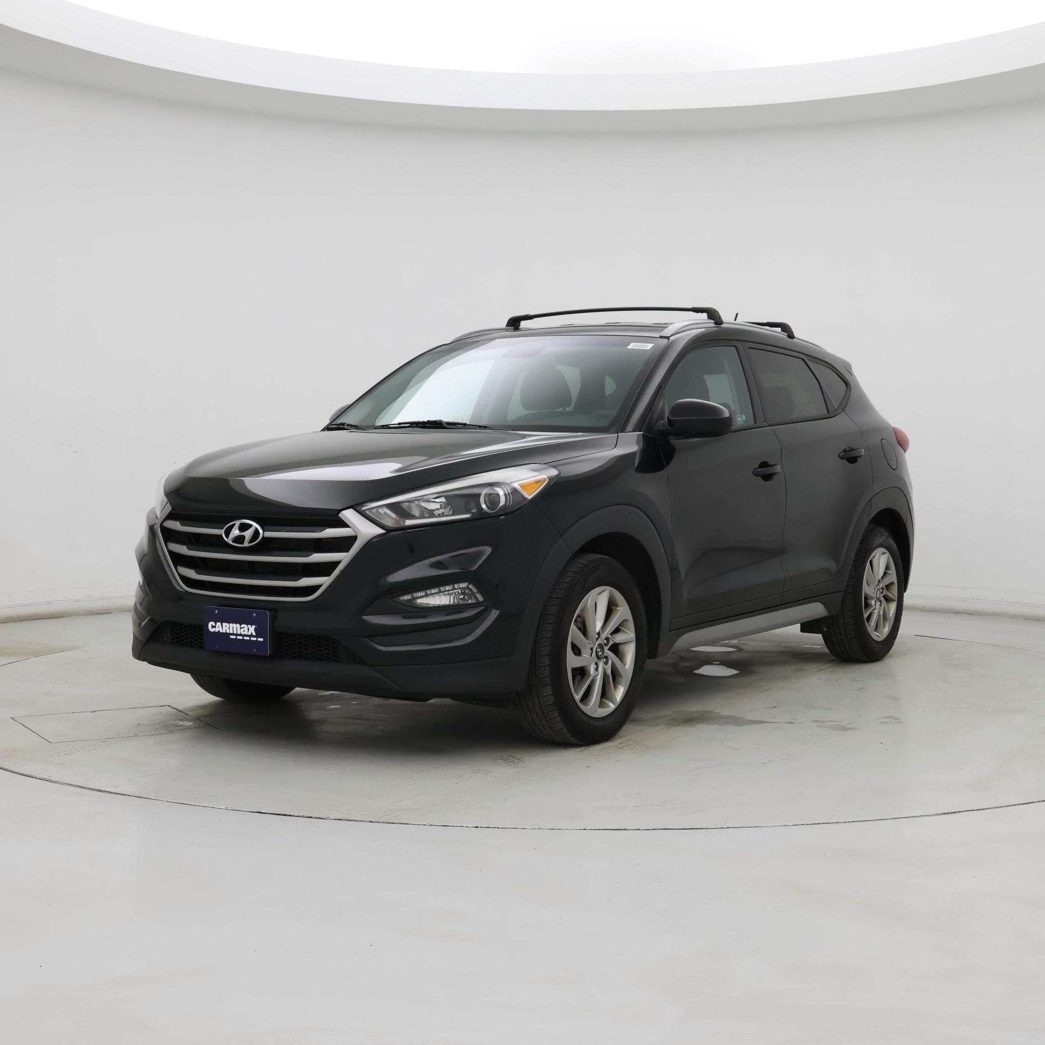 Thumbnail: 2017 Hyundai Tucson - 4