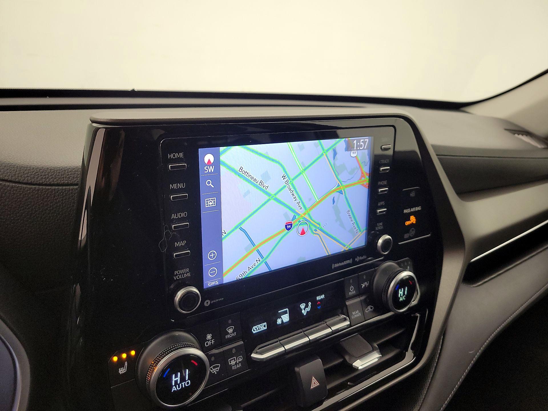 Thumbnail: 2021 Toyota Highlander - 14