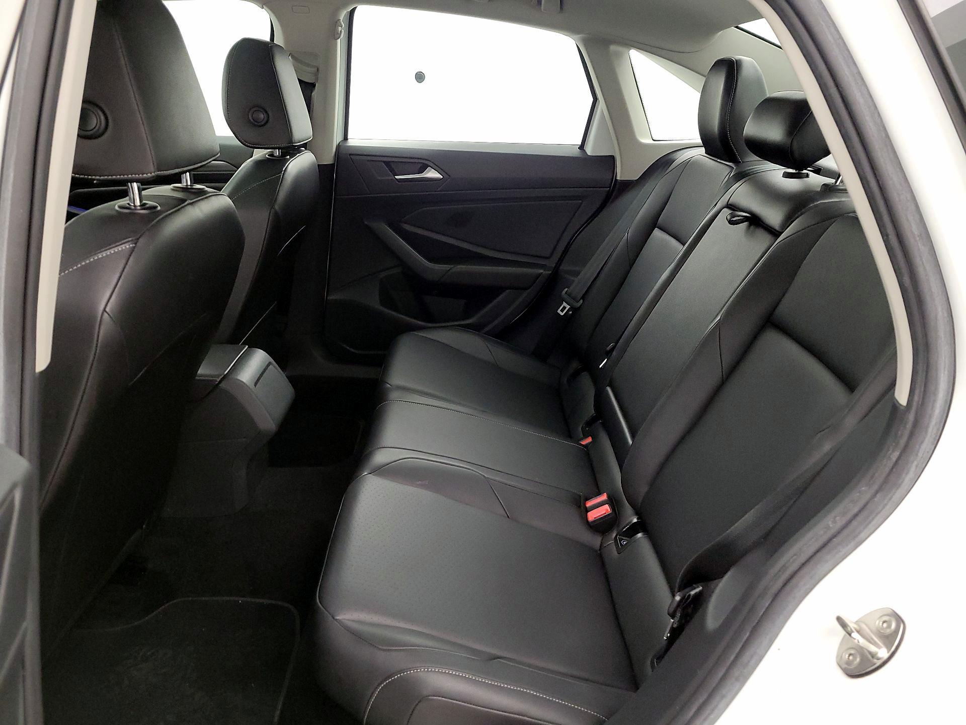 Thumbnail: 2019 Volkswagen Jetta - 20