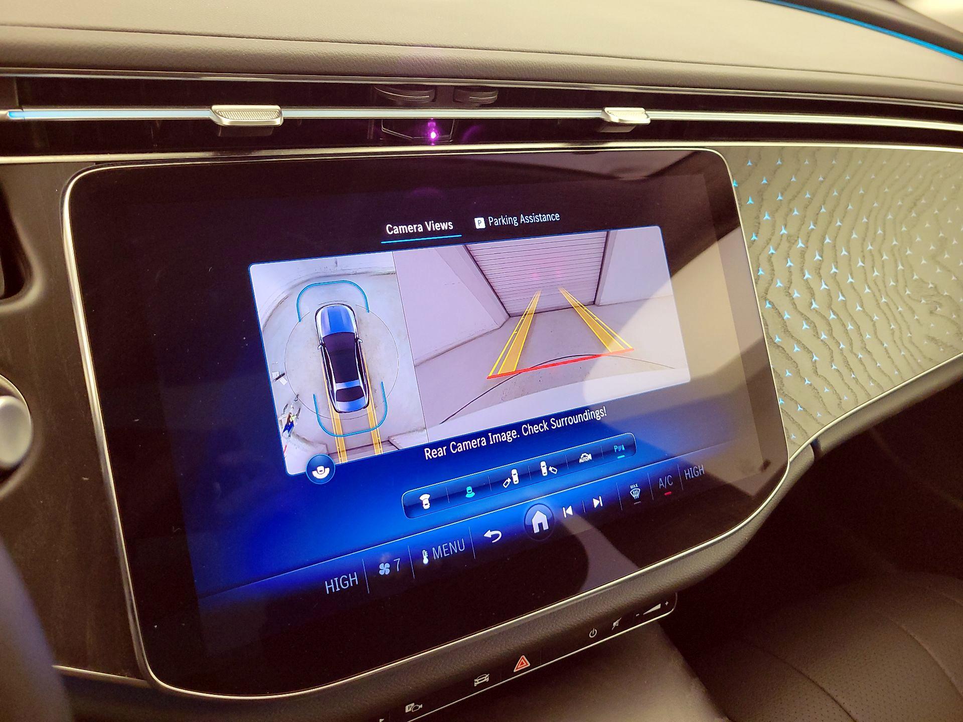 Thumbnail: 2025 Mercedes-Benz E-Class - 14