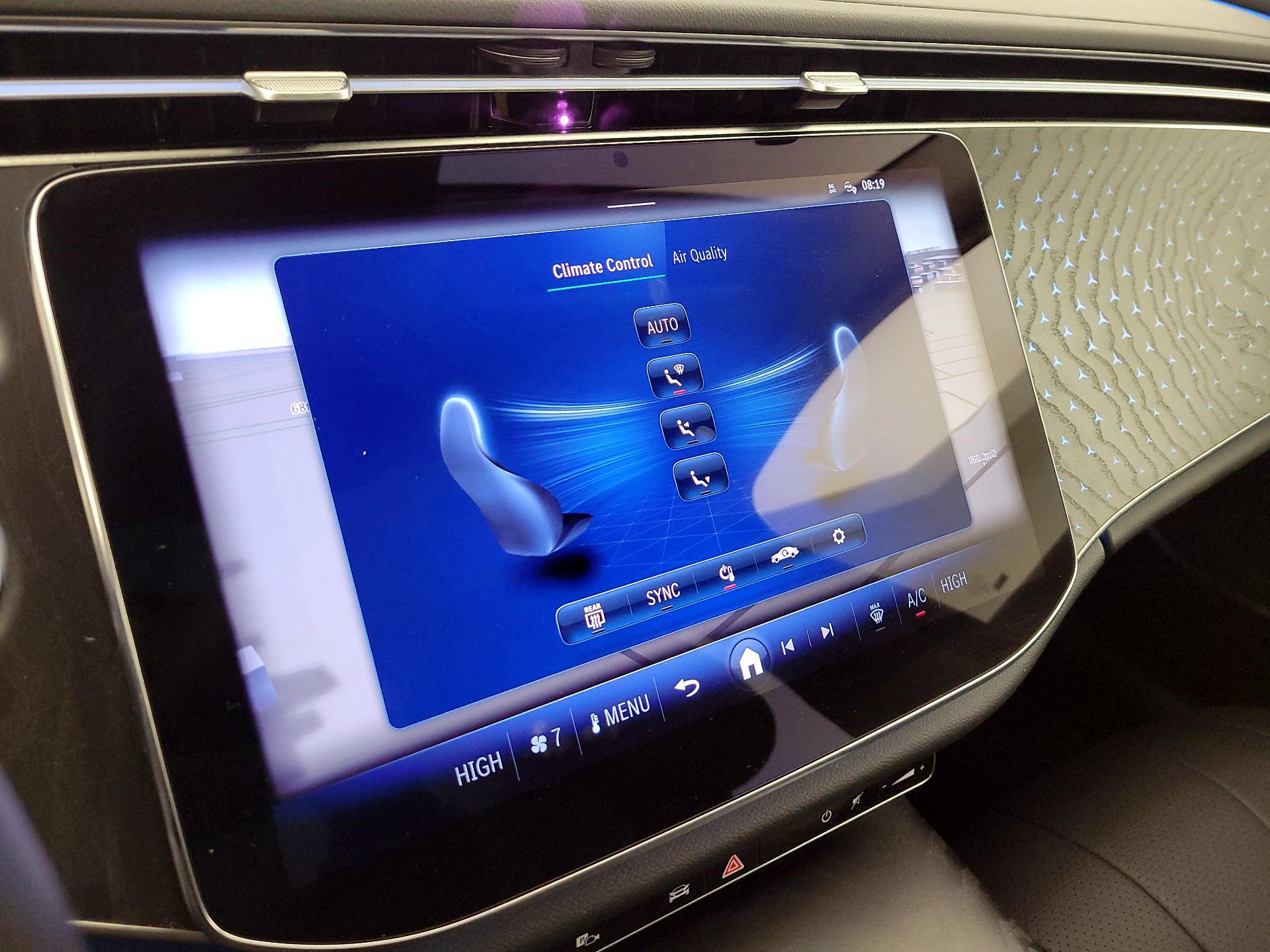 Thumbnail: 2025 Mercedes-Benz E-Class - 16