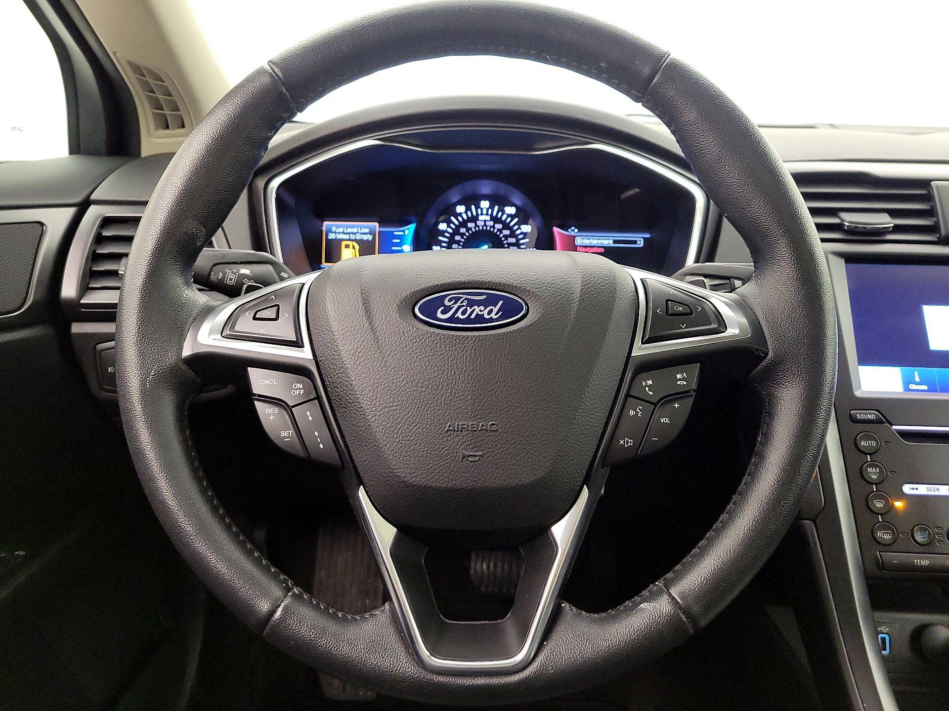 Thumbnail: 2020 Ford Fusion - 10