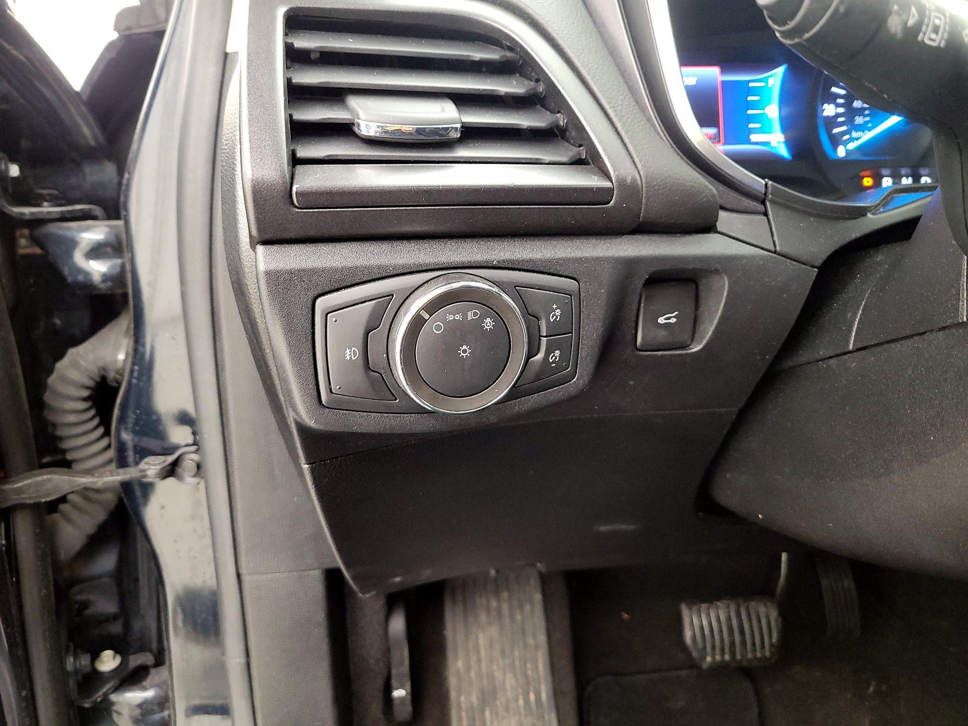 Thumbnail: 2020 Ford Fusion - 13