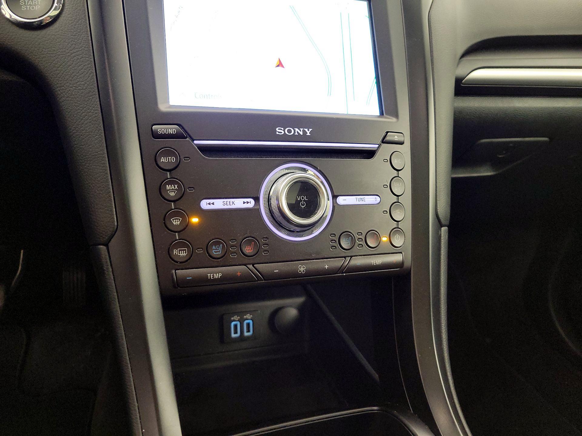 Thumbnail: 2020 Ford Fusion - 17