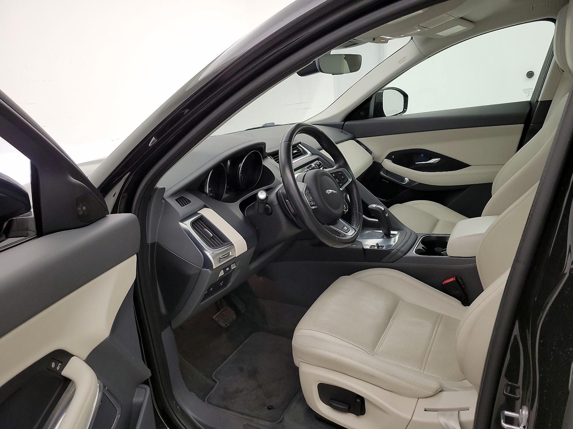 Thumbnail: 2020 Jaguar E-Pace - 11