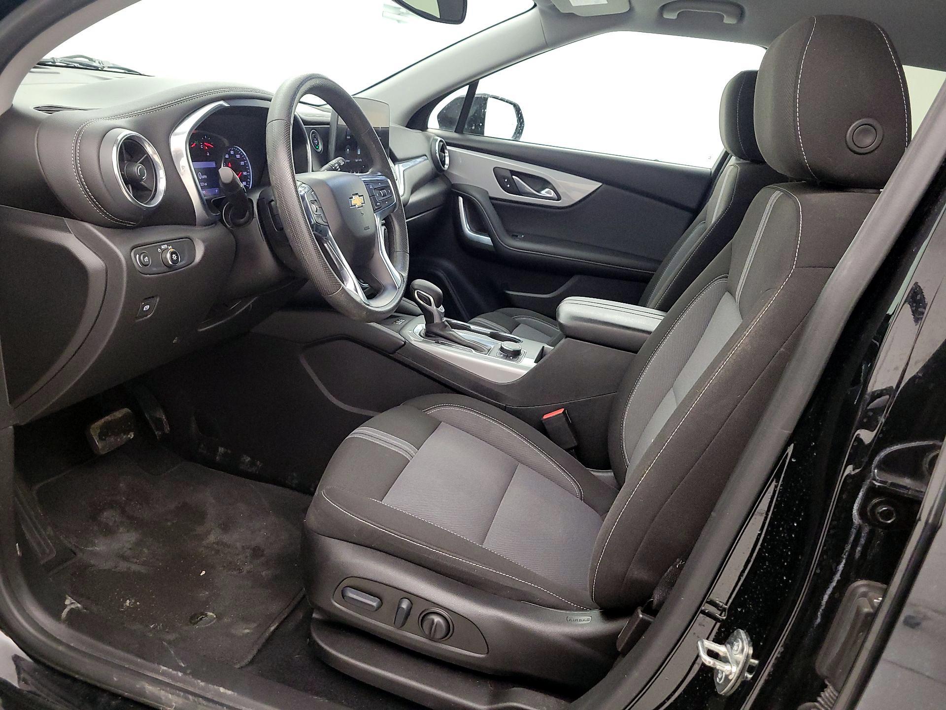 Thumbnail: 2023 Chevrolet Blazer - 11