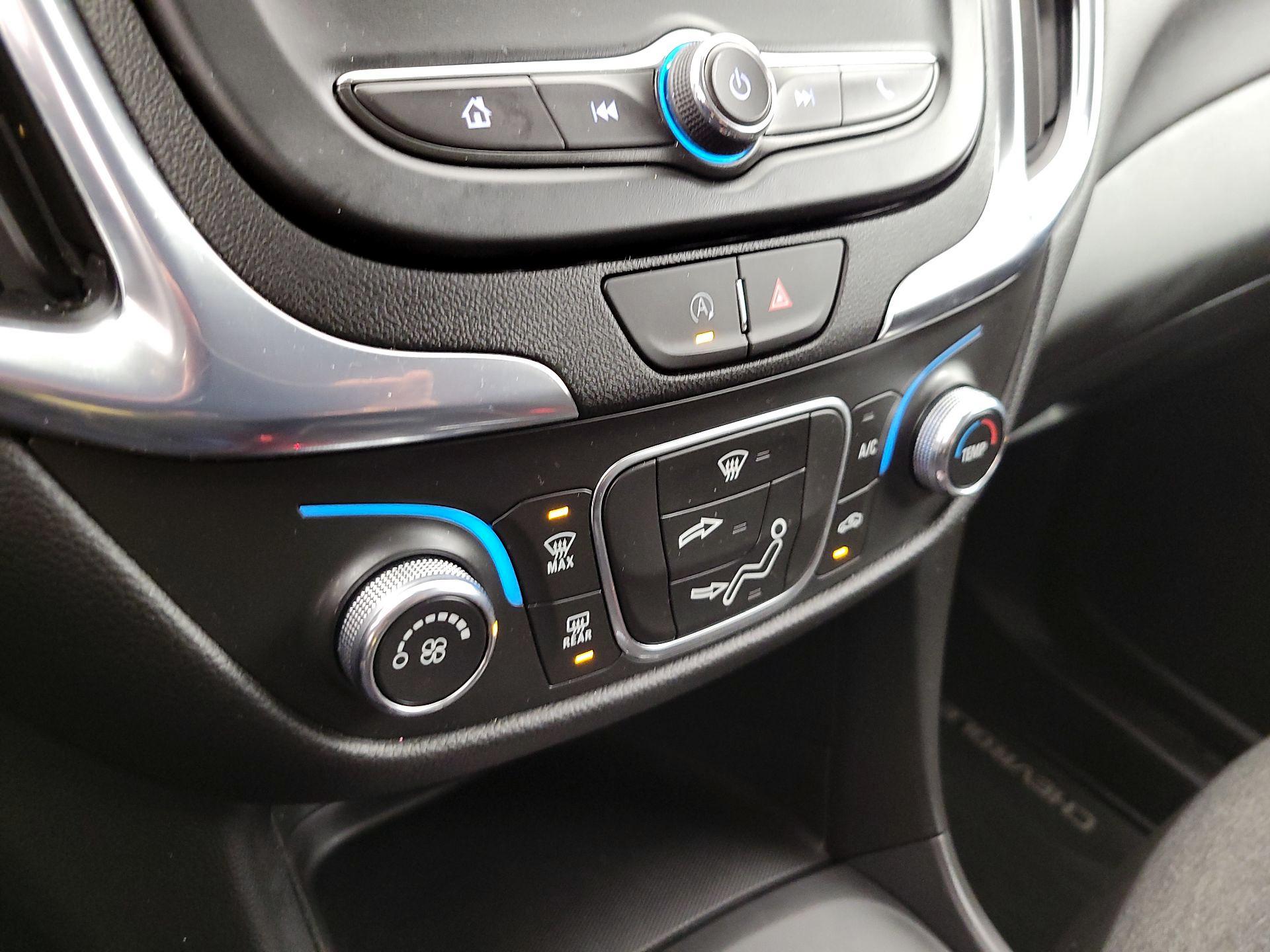 Thumbnail: 2023 Chevrolet Equinox - 17