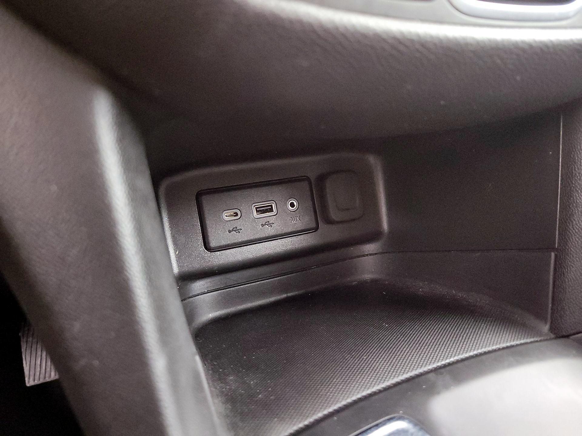 Thumbnail: 2023 Chevrolet Equinox - 19