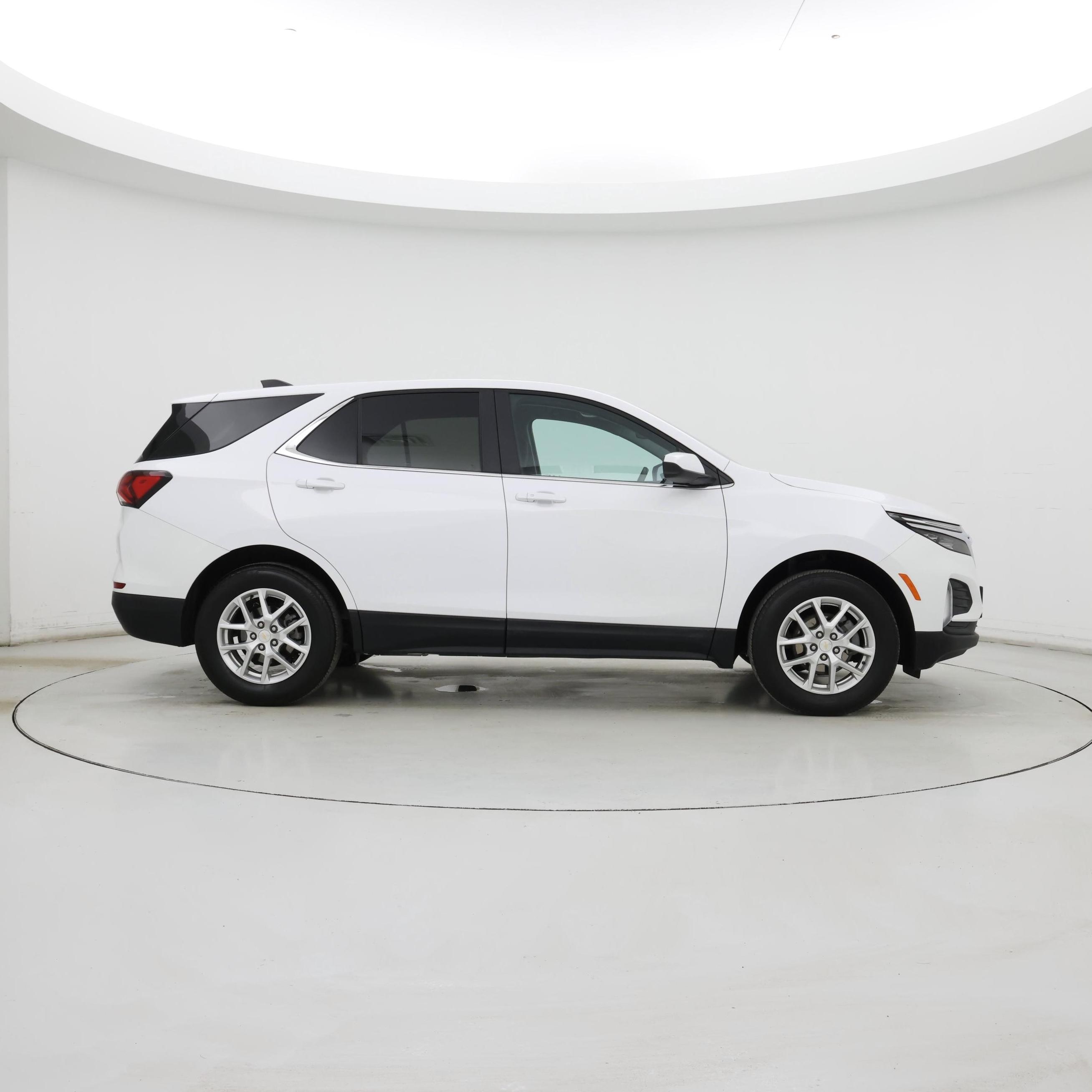 Thumbnail: 2023 Chevrolet Equinox - 7