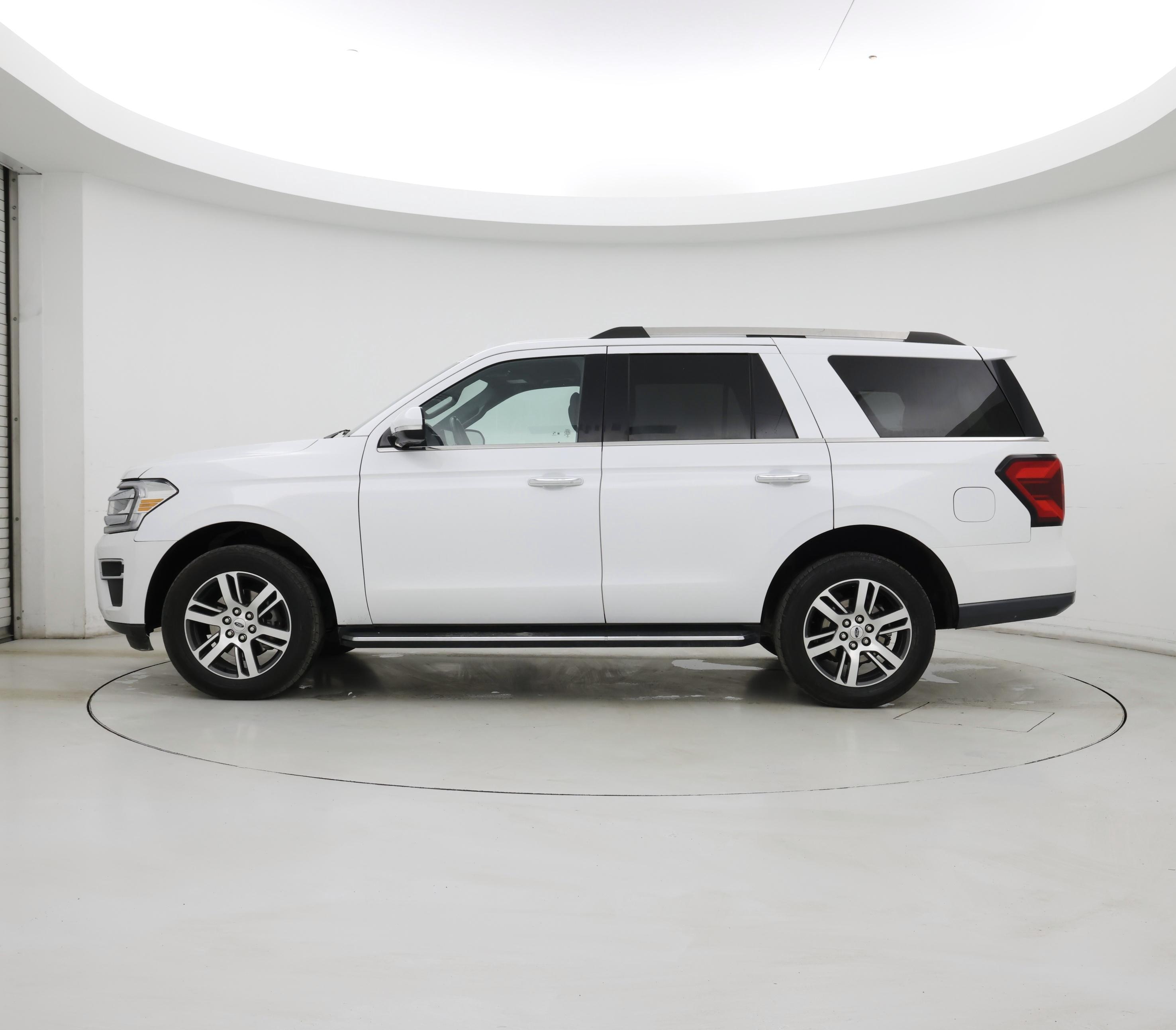 Thumbnail: 2023 Ford Expedition - 3