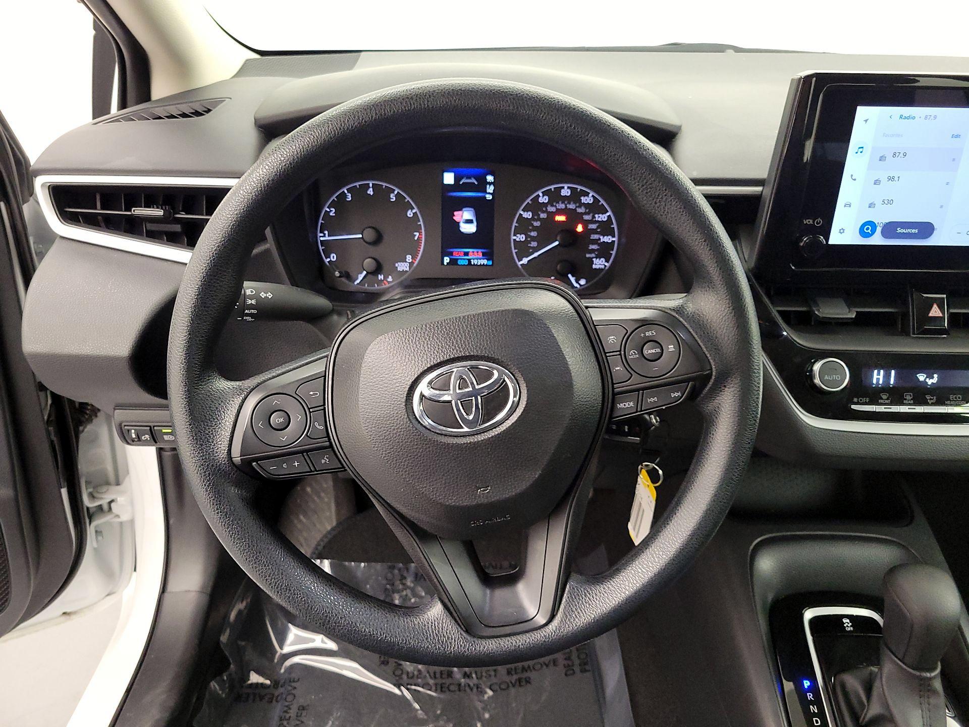 Thumbnail: 2025 Toyota Corolla - 10