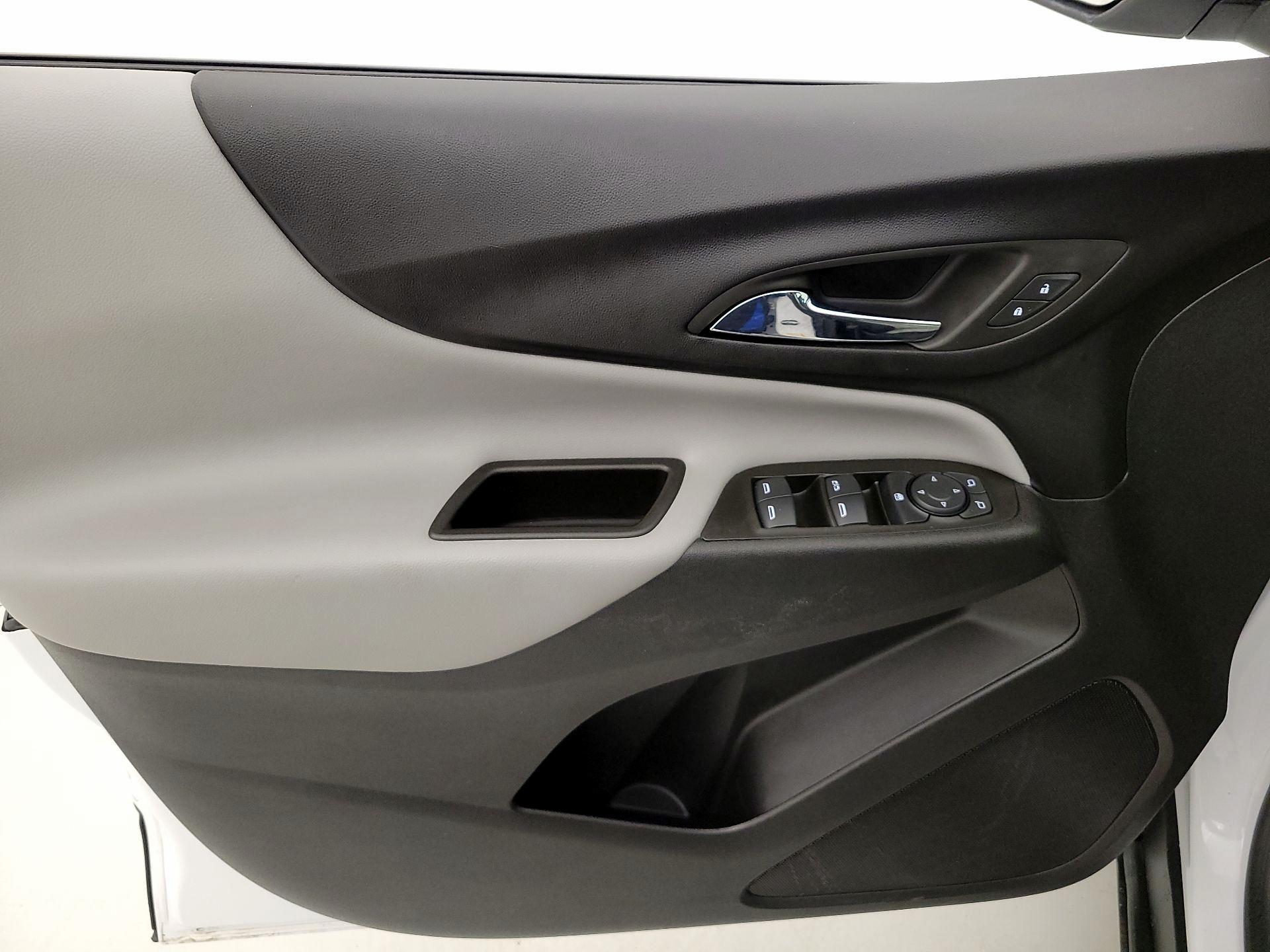 Thumbnail: 2023 Chevrolet Equinox - 12