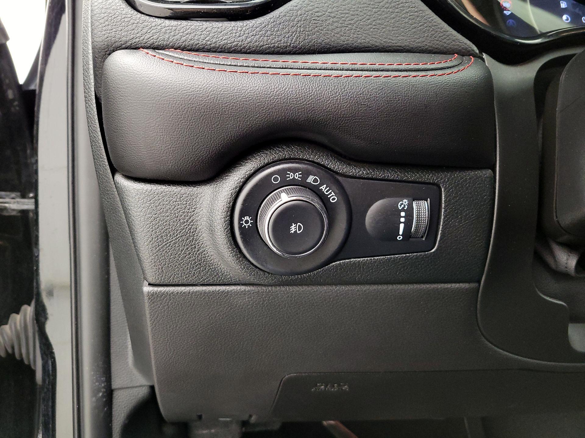 Thumbnail: 2023 Dodge Durango - 13