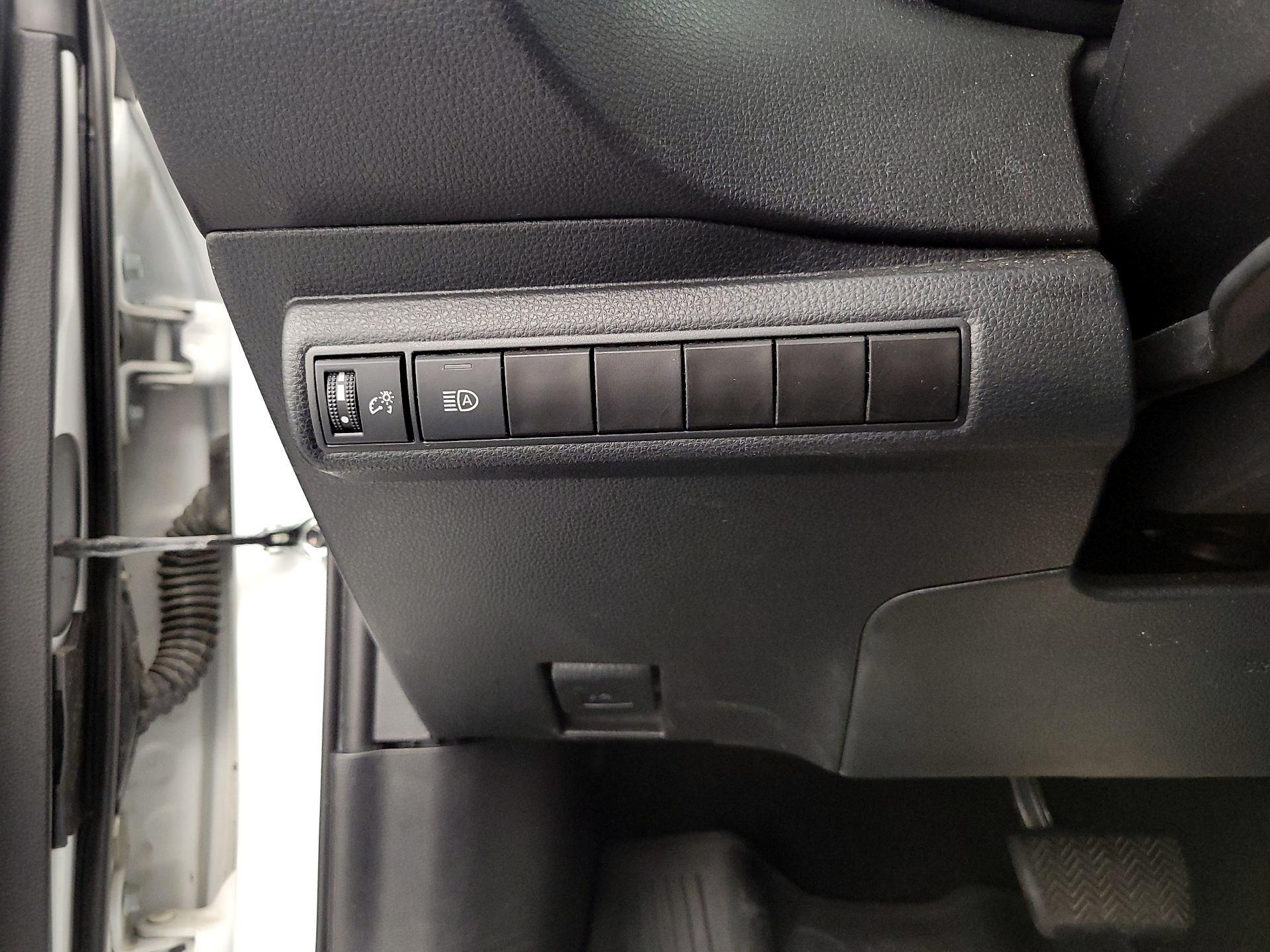 Thumbnail: 2024 Toyota Corolla - 13