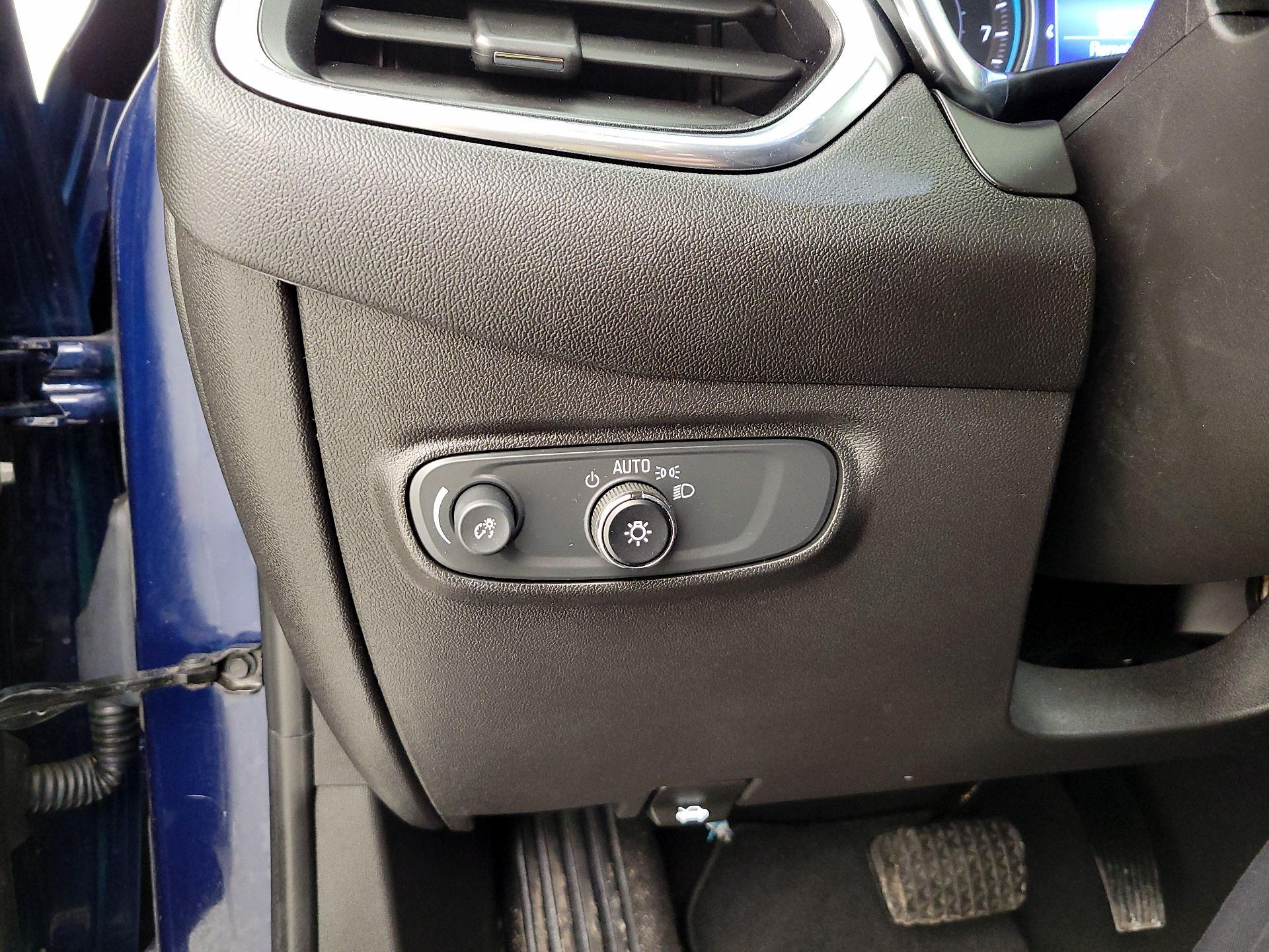 Thumbnail: 2023 Chevrolet Equinox - 13