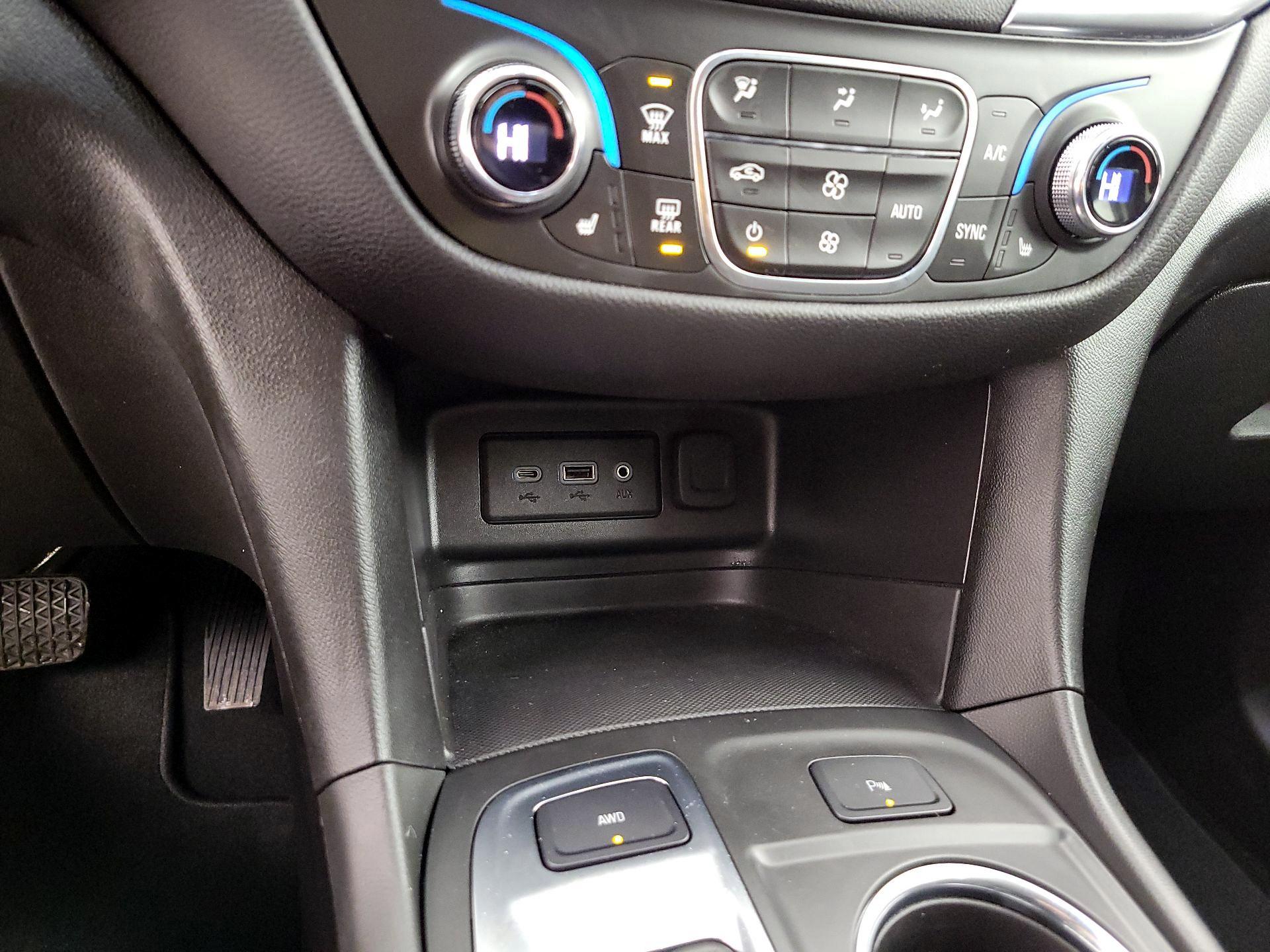 Thumbnail: 2023 Chevrolet Equinox - 19