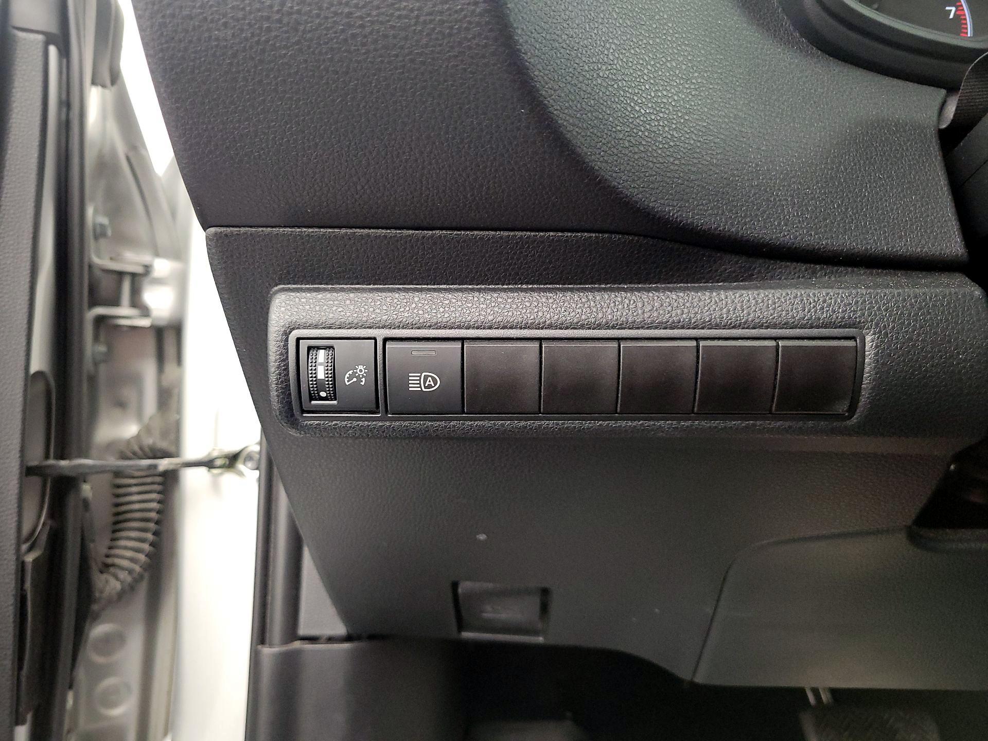 Thumbnail: 2024 Toyota Corolla - 13