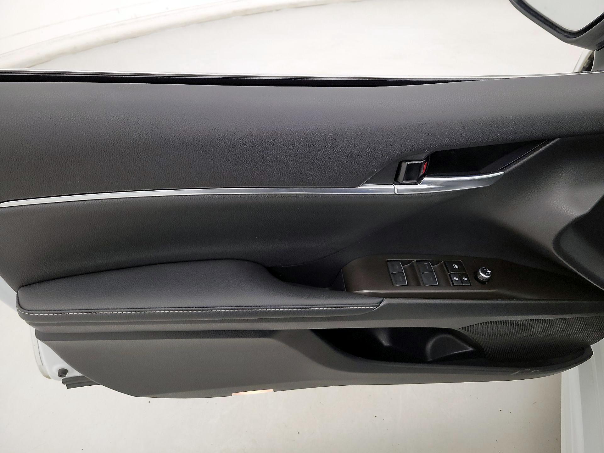 Thumbnail: 2024 Toyota Camry - 12