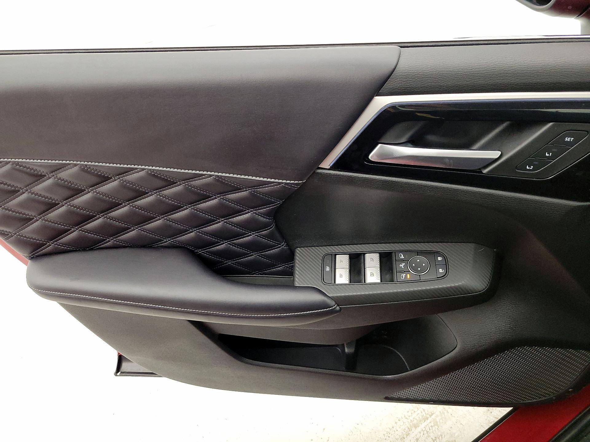 Thumbnail: 2023 Mitsubishi Outlander - 12