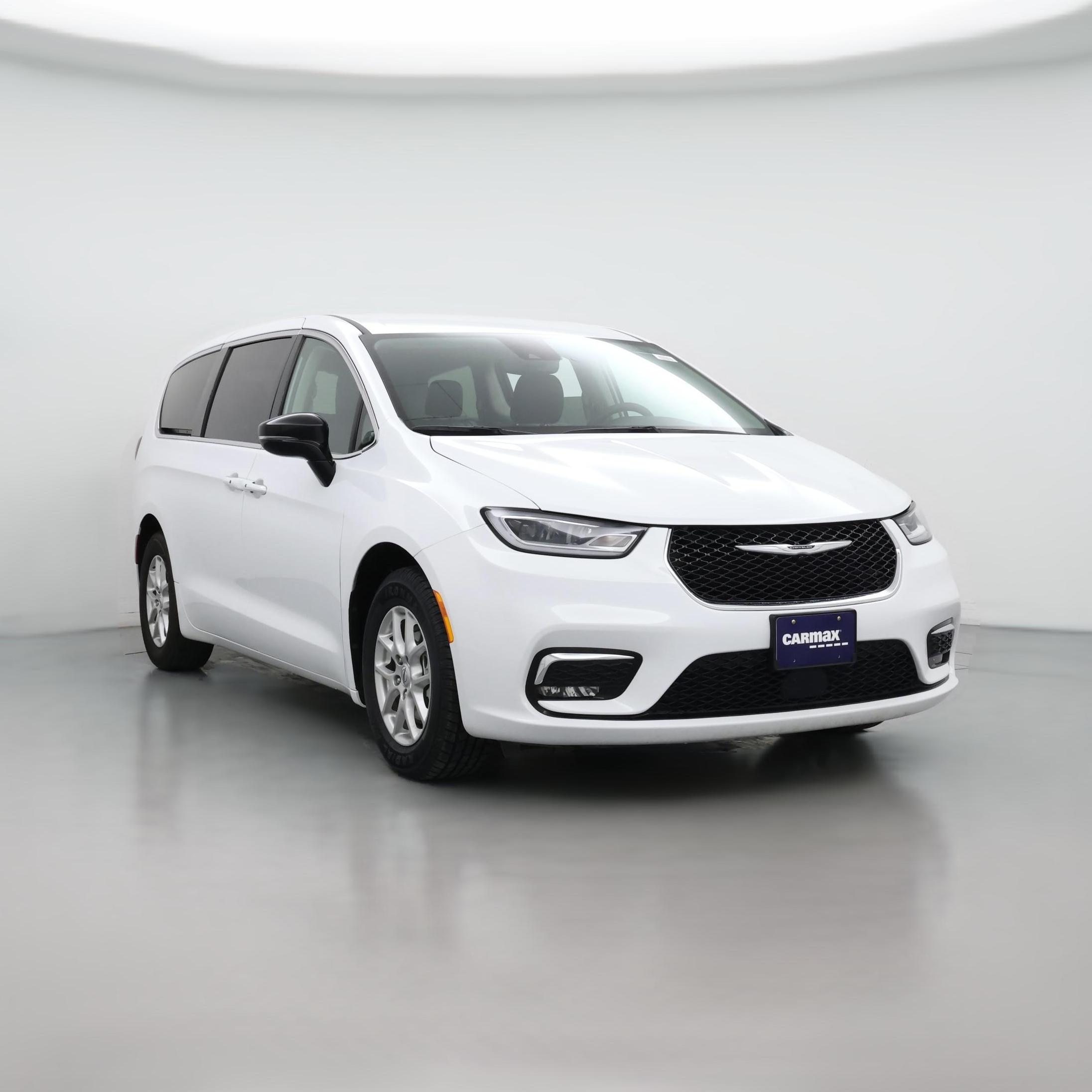 Thumbnail: 2024 Chrysler Pacifica - 1