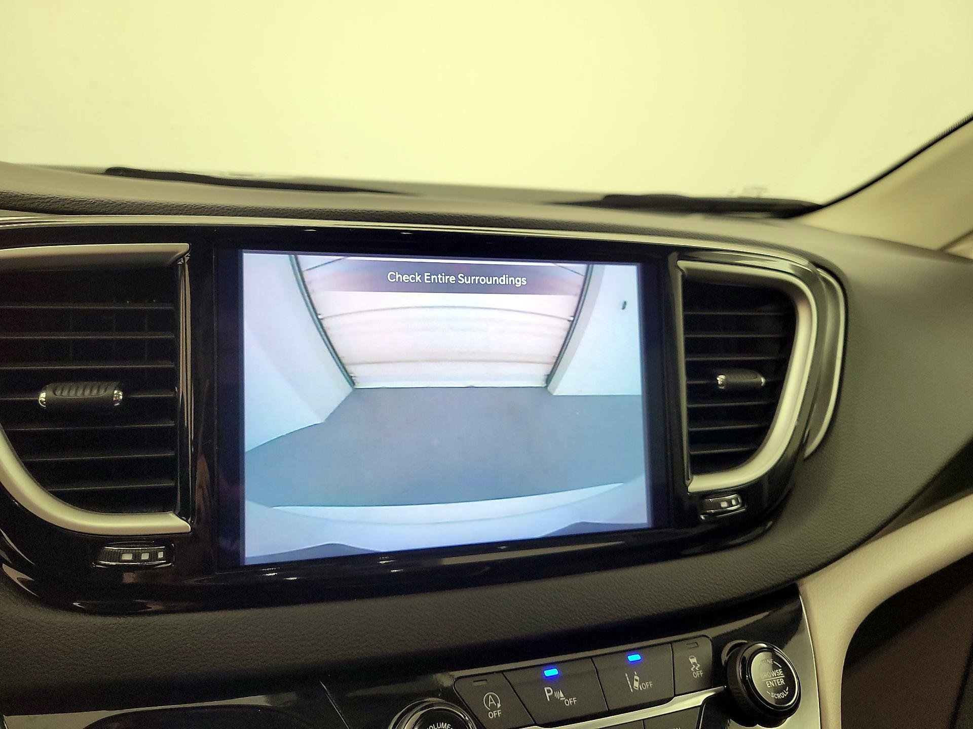 Thumbnail: 2024 Chrysler Pacifica - 14