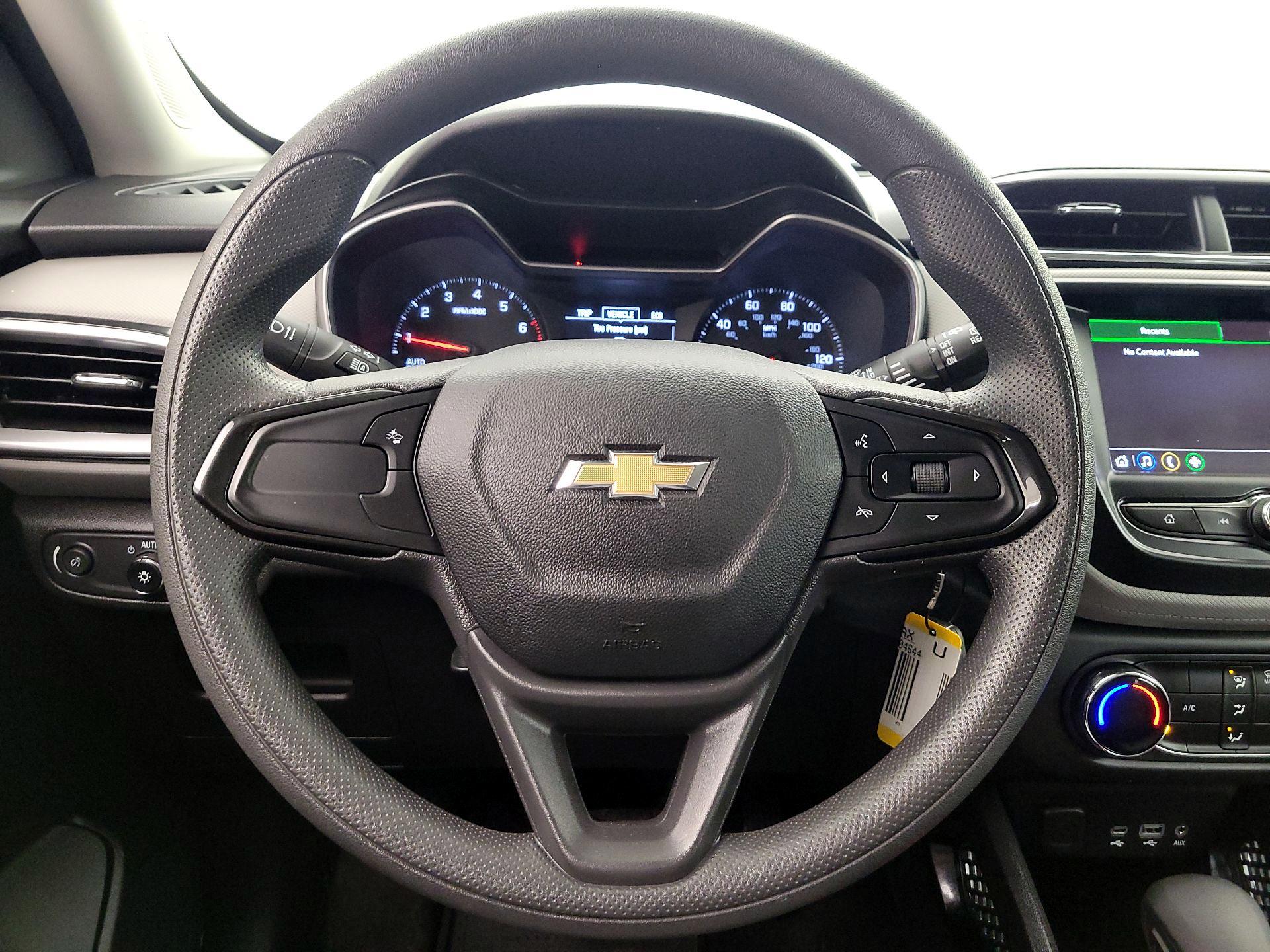 Thumbnail: 2023 Chevrolet TrailBlazer - 10