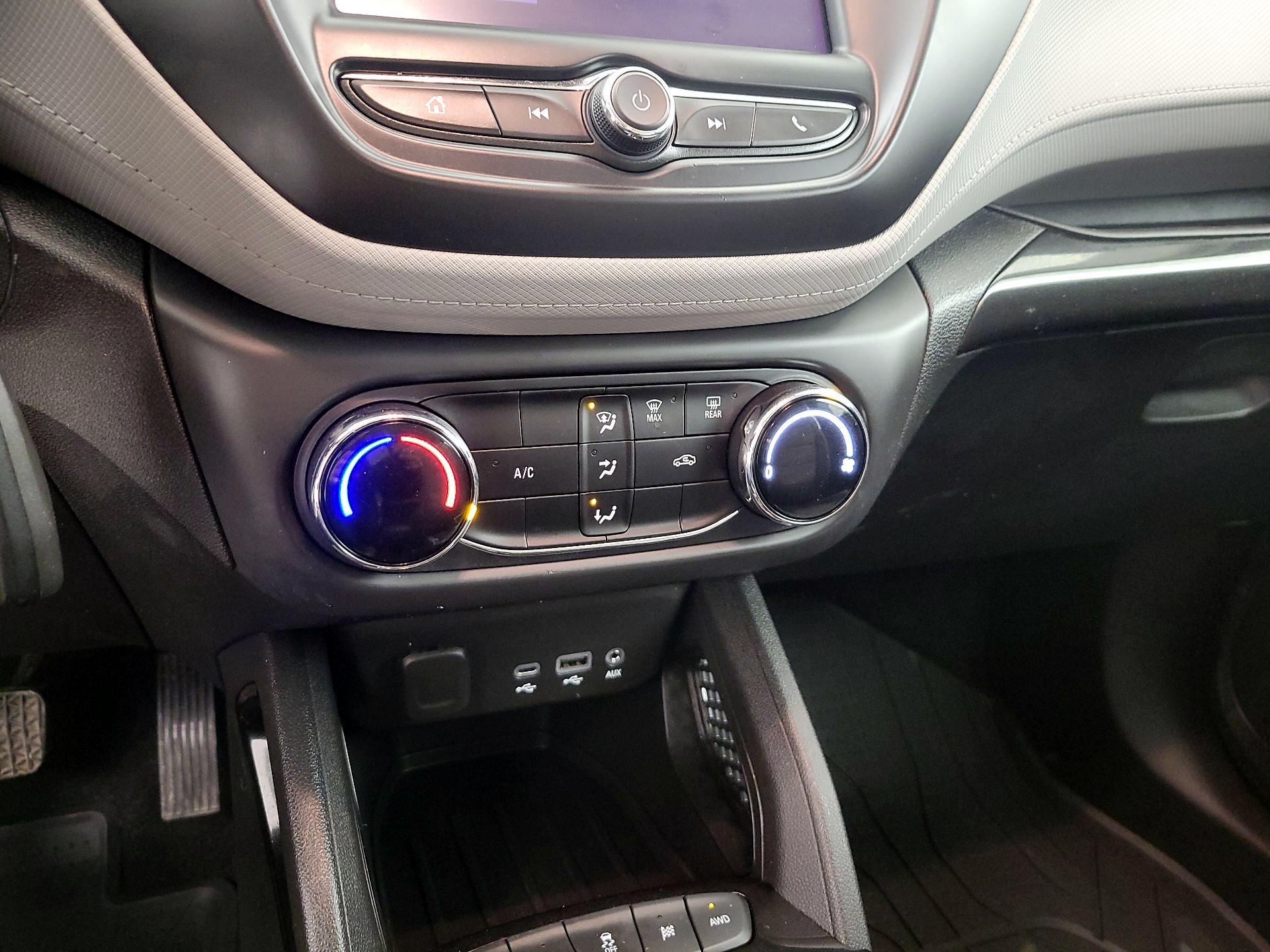 Thumbnail: 2023 Chevrolet TrailBlazer - 17