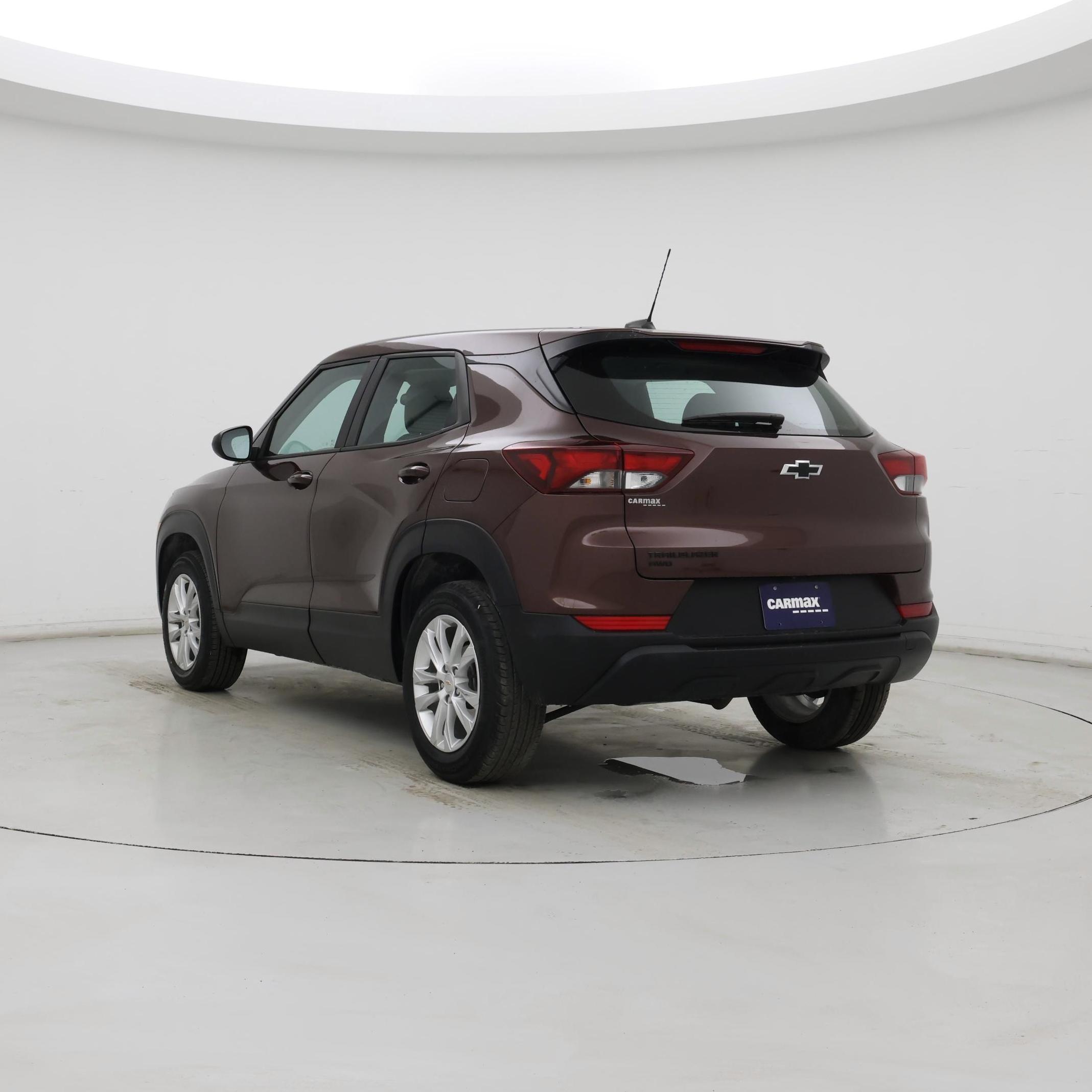 Thumbnail: 2023 Chevrolet TrailBlazer - 2