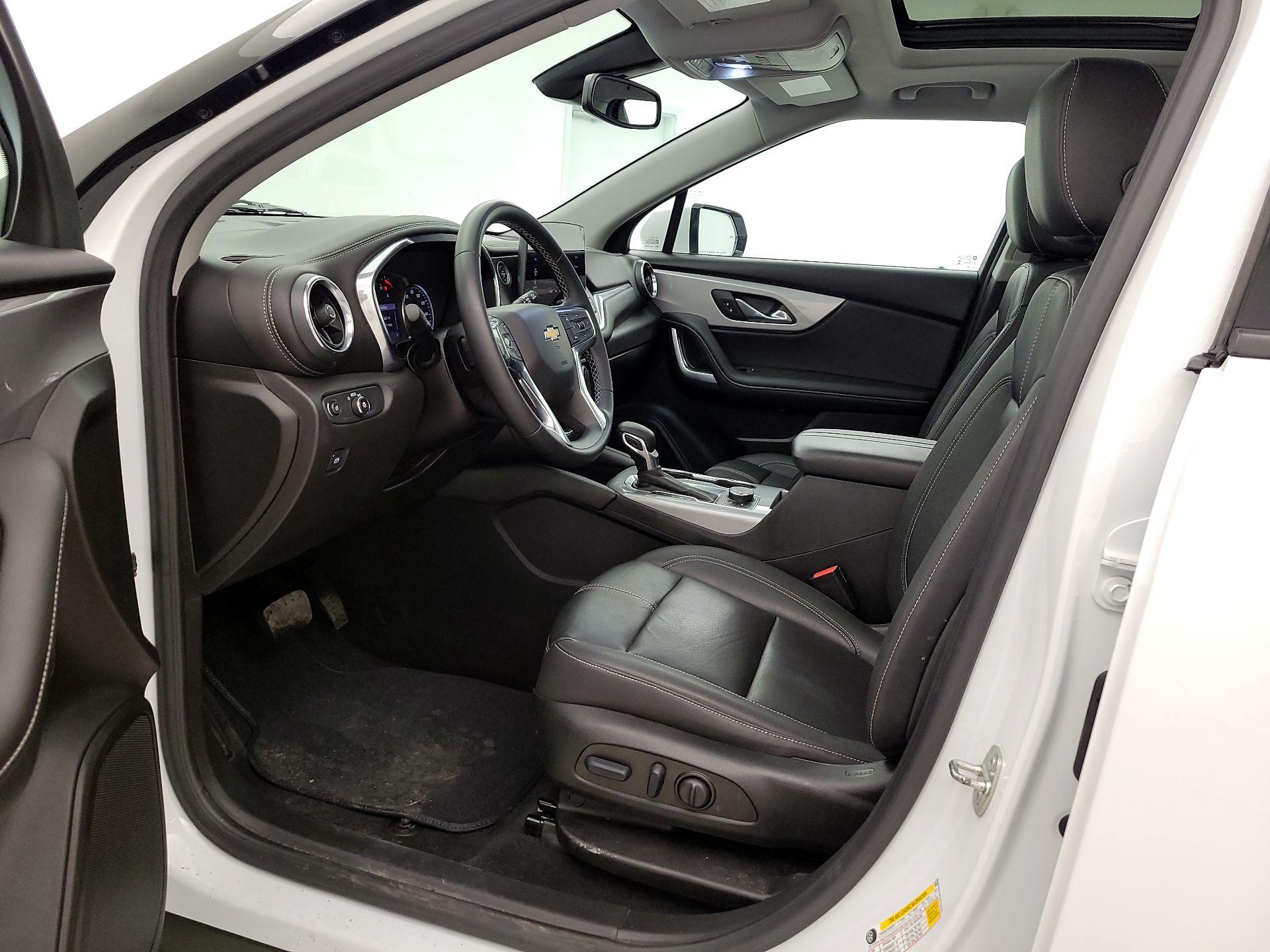 Thumbnail: 2023 Chevrolet Blazer - 11