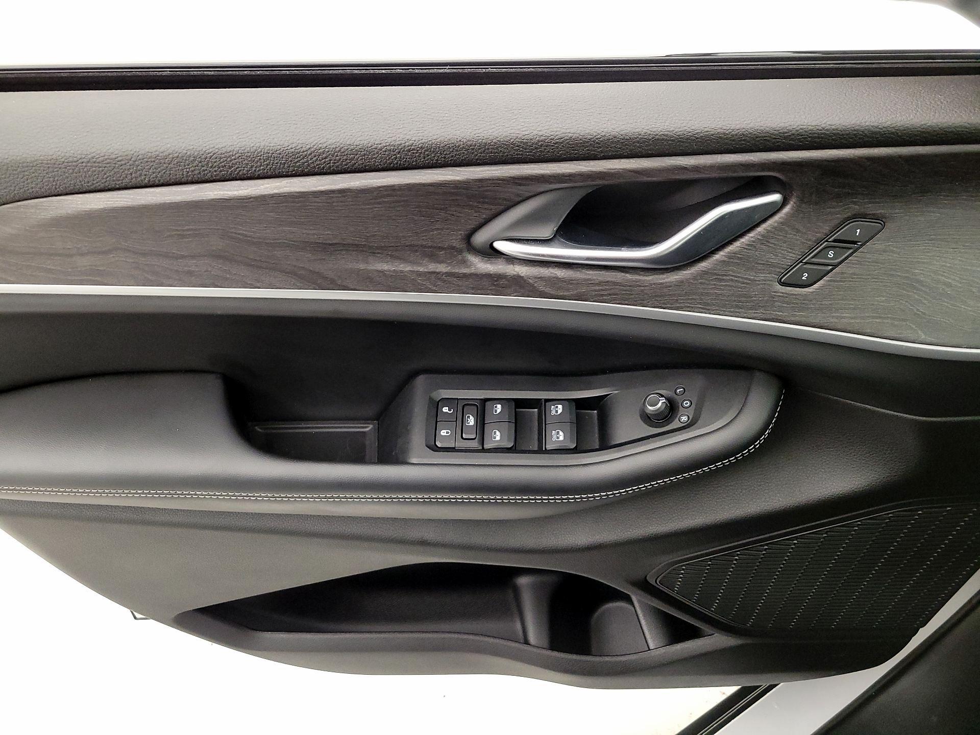 Thumbnail: 2023 Jeep Grand Cherokee - 12