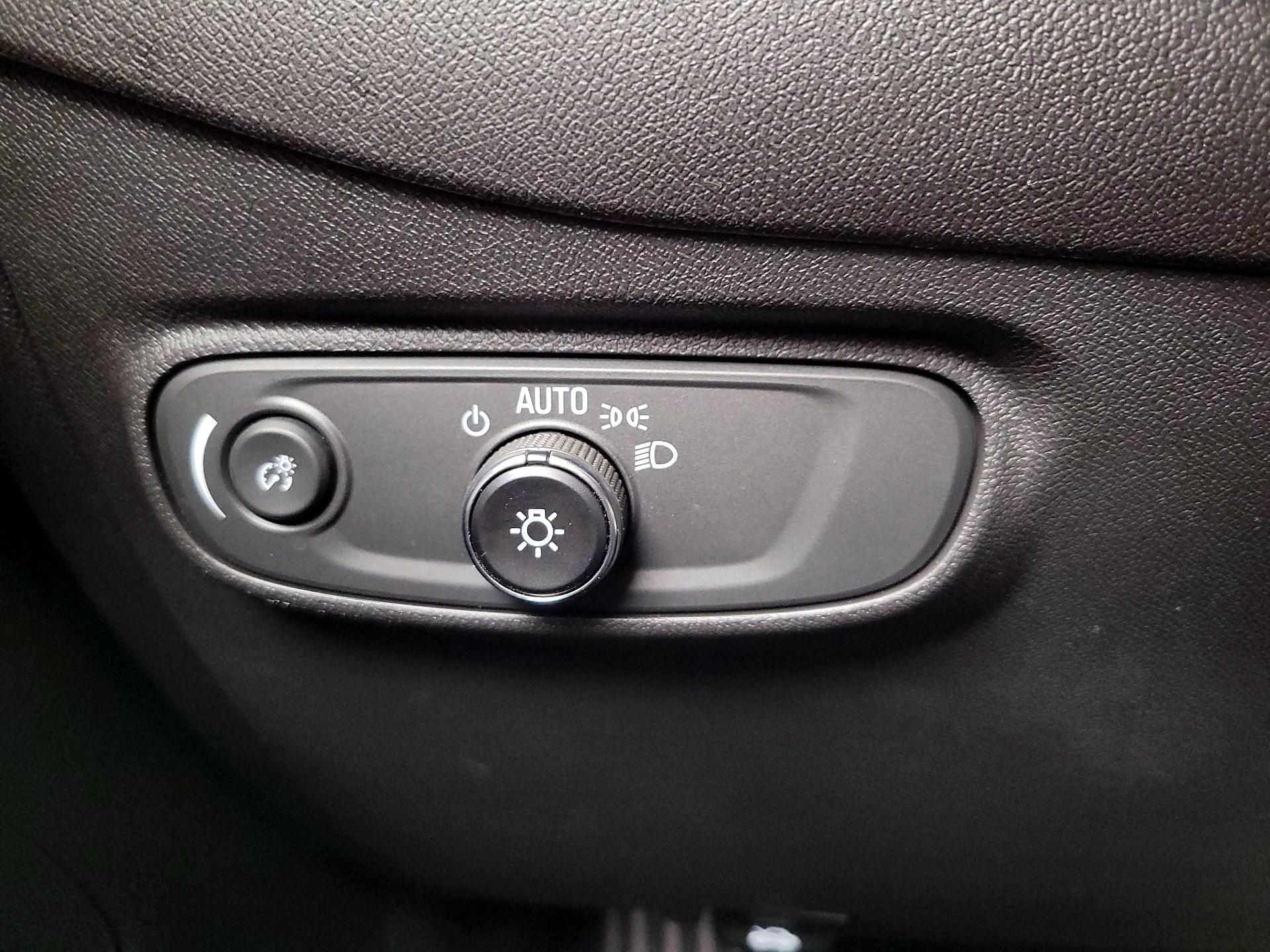 Thumbnail: 2024 Chevrolet Equinox - 13