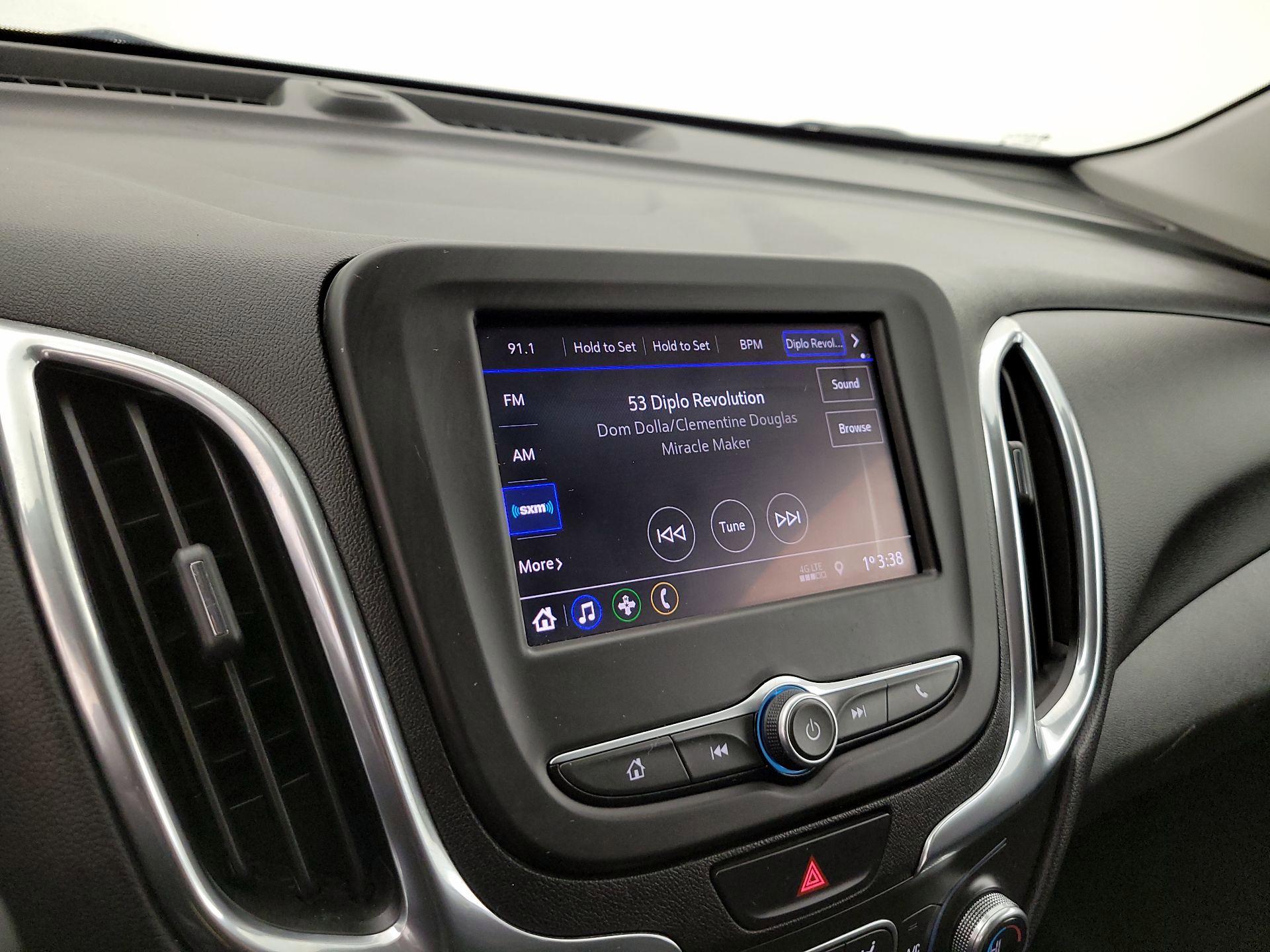 Thumbnail: 2020 Chevrolet Equinox - 16