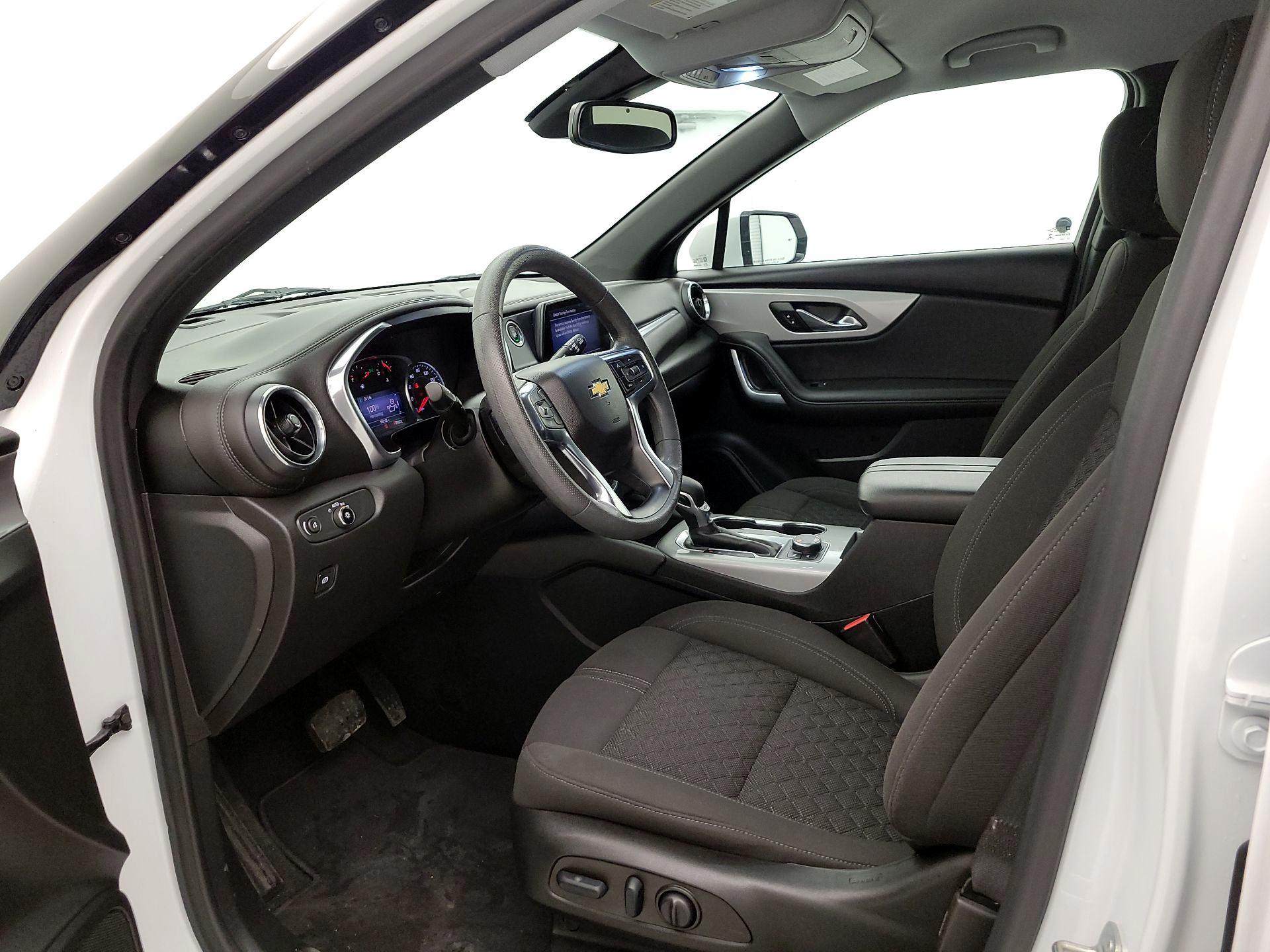 Thumbnail: 2022 Chevrolet Blazer - 11