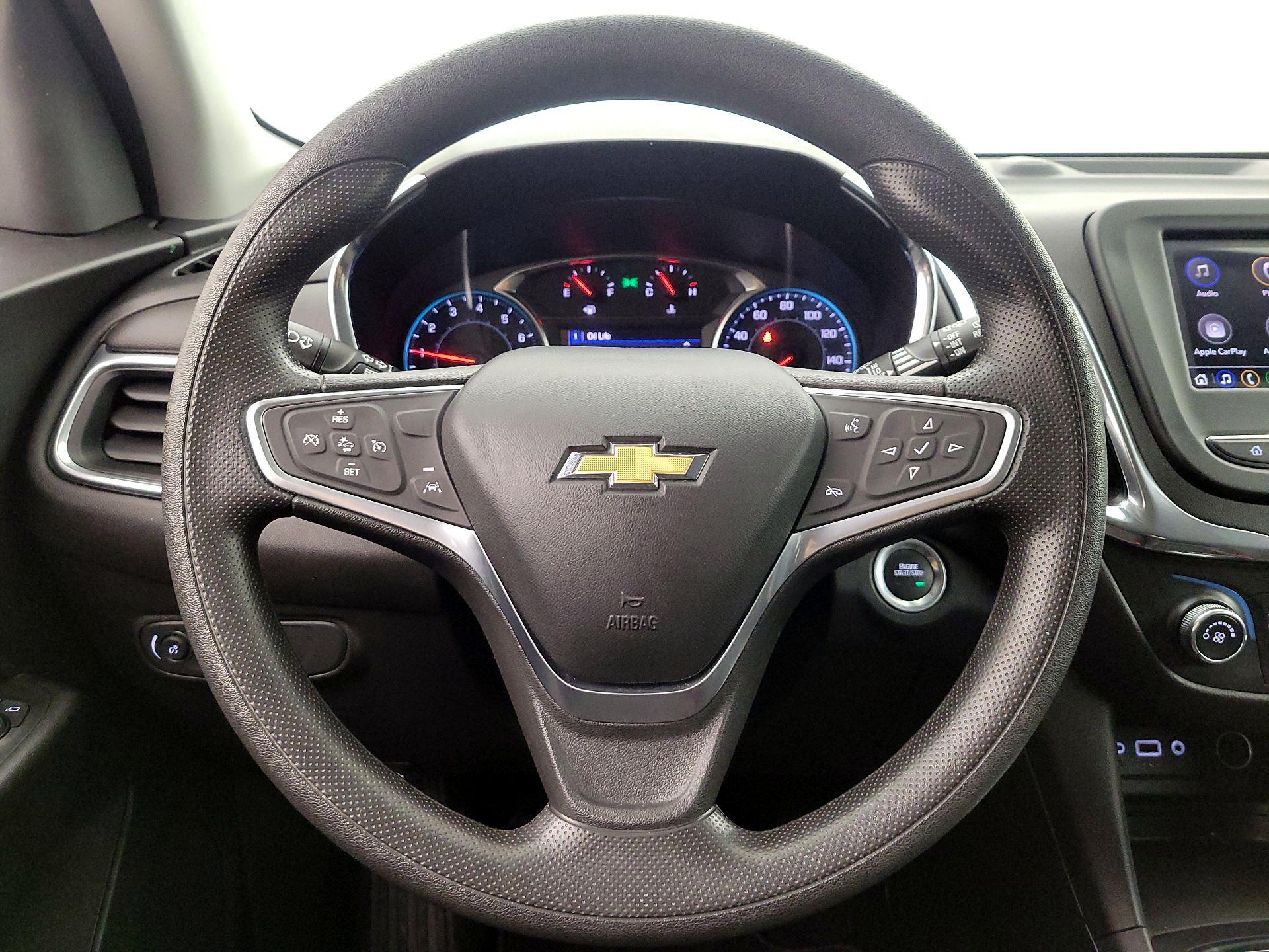 Thumbnail: 2022 Chevrolet Equinox - 10