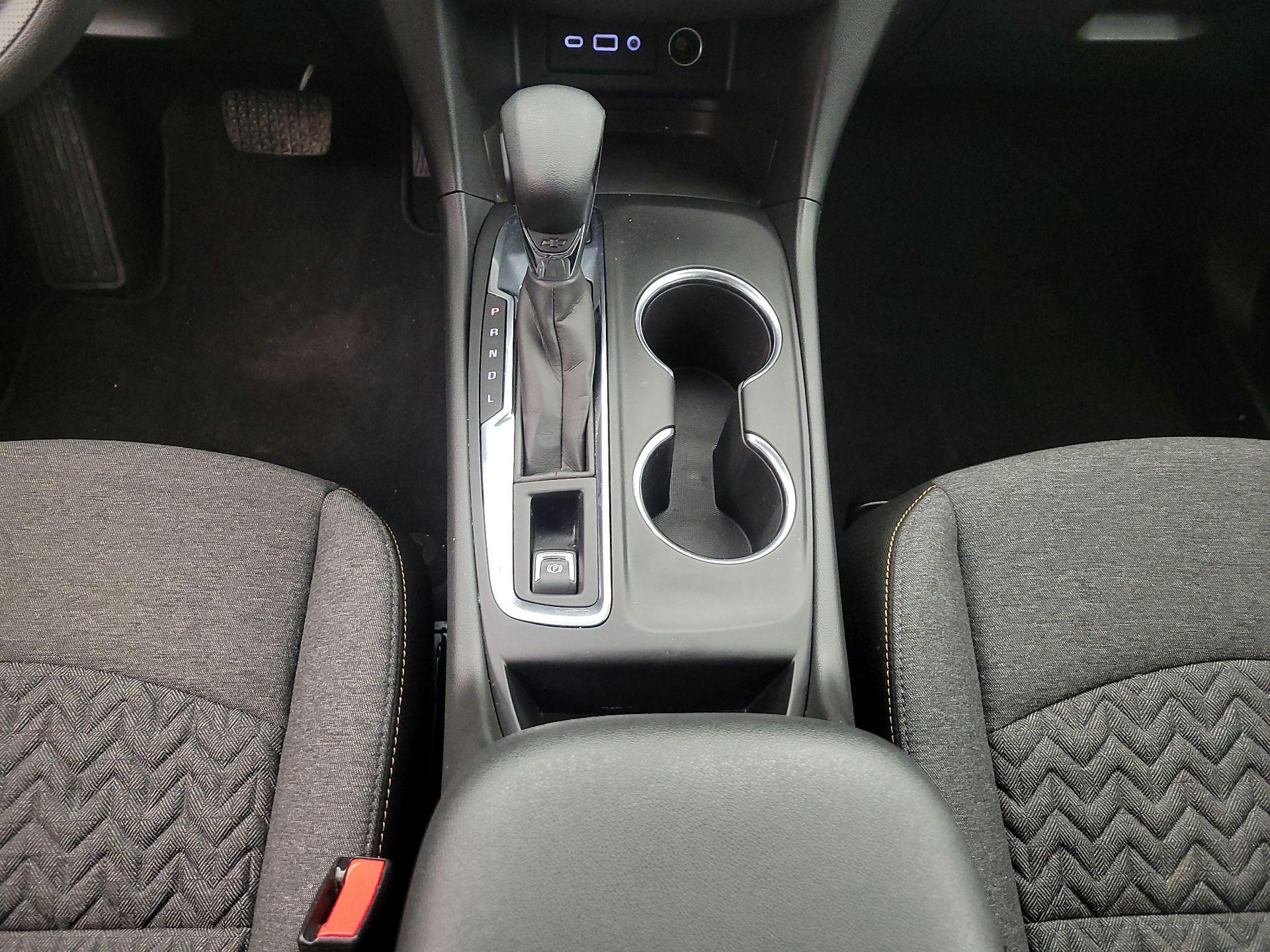 Thumbnail: 2022 Chevrolet Equinox - 18