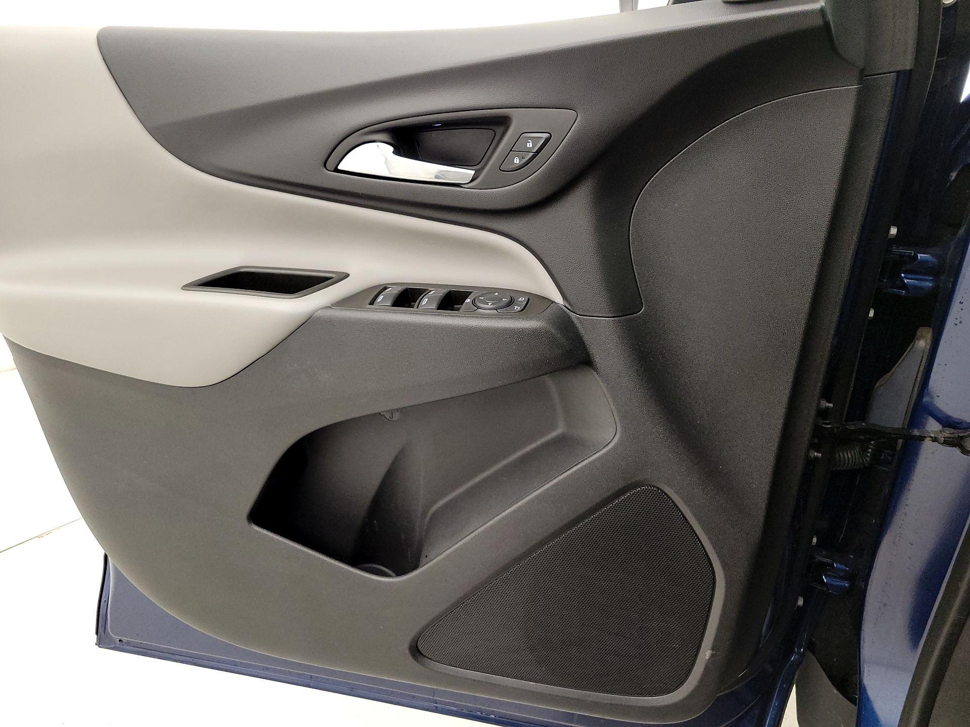 Thumbnail: 2023 Chevrolet Equinox - 12