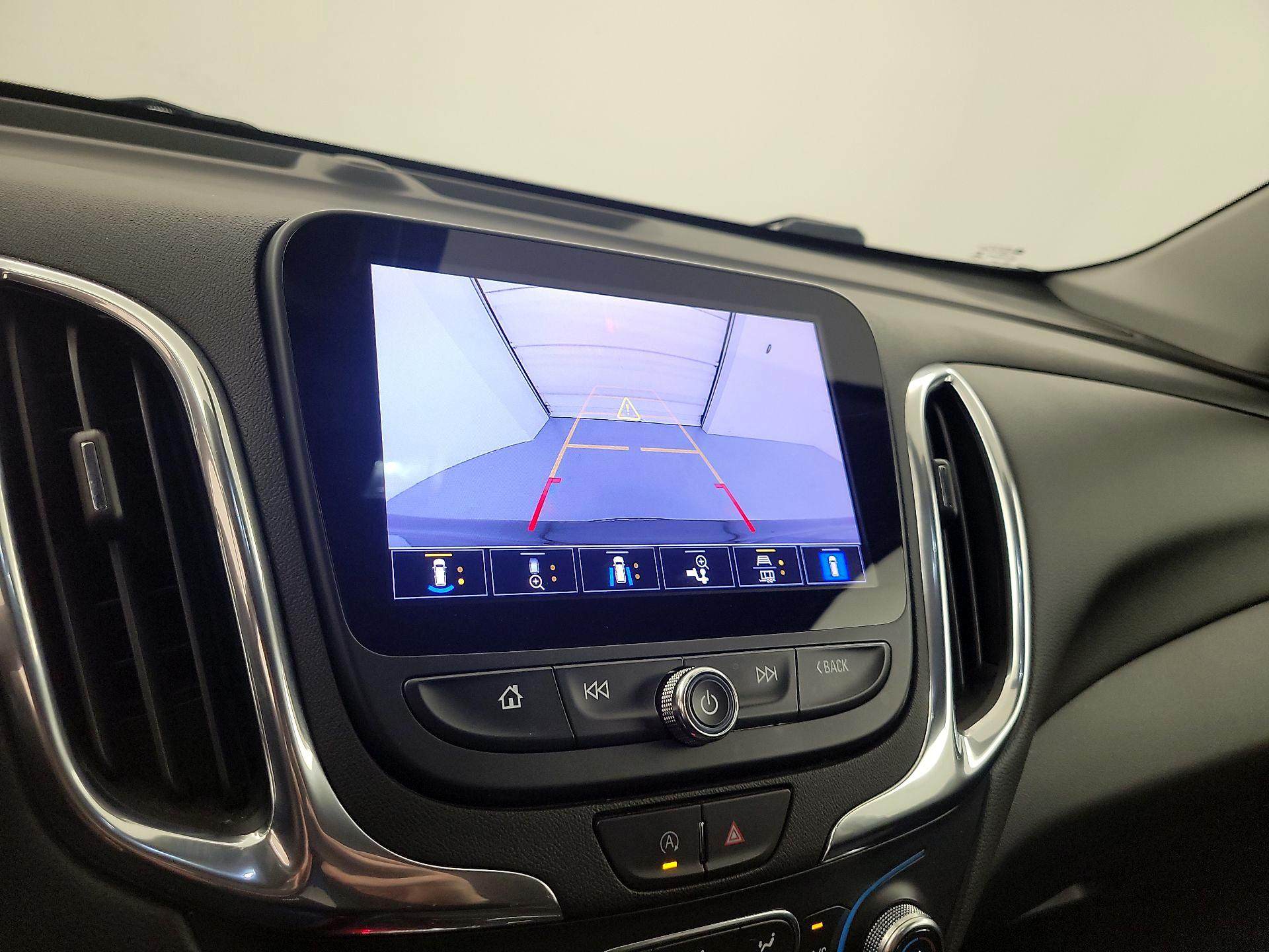 Thumbnail: 2022 Chevrolet Equinox - 15