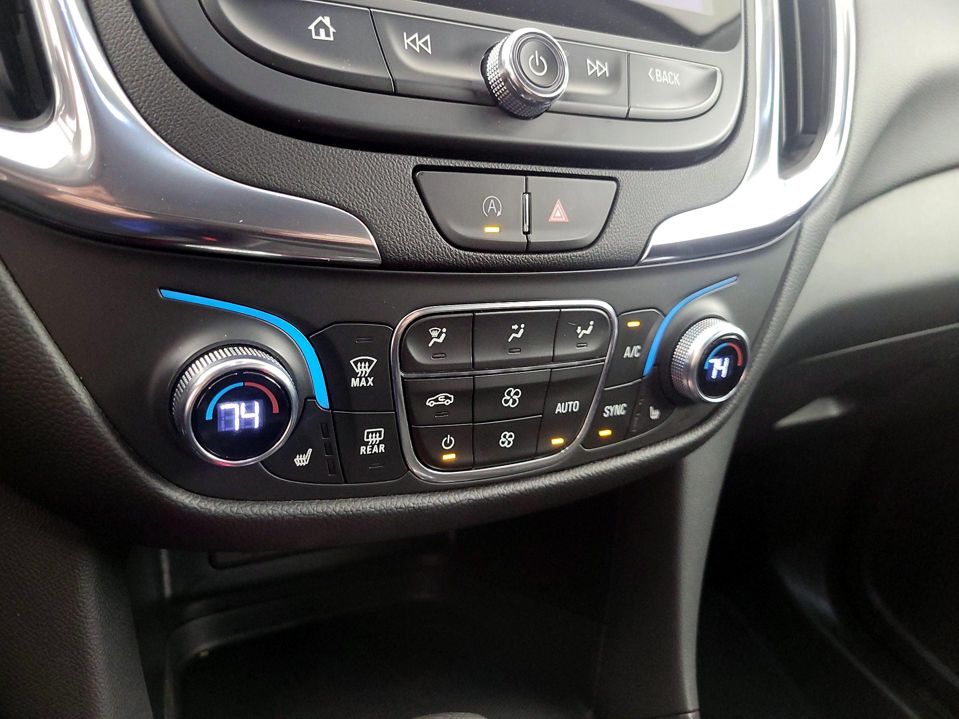 Thumbnail: 2022 Chevrolet Equinox - 17