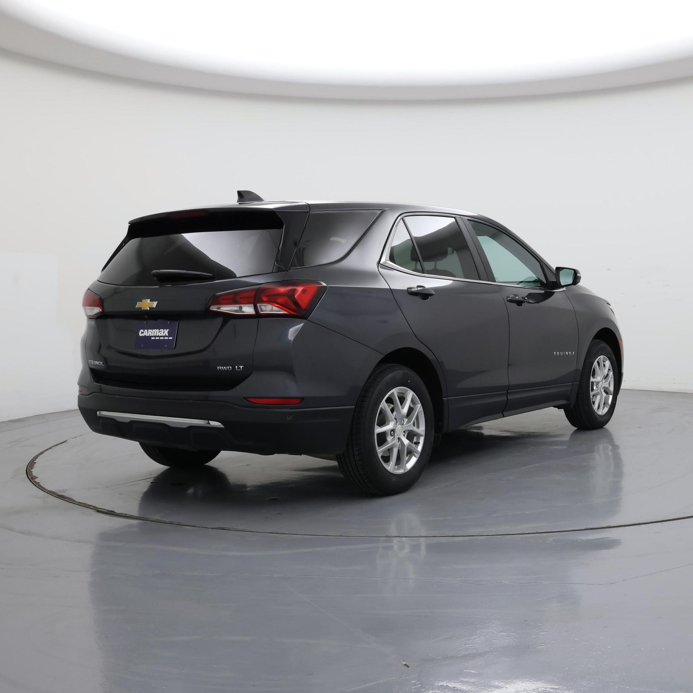 Thumbnail: 2022 Chevrolet Equinox - 8