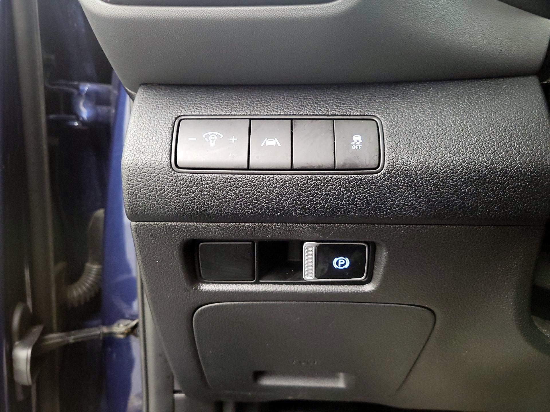 Thumbnail: 2023 Hyundai Santa Fe - 13