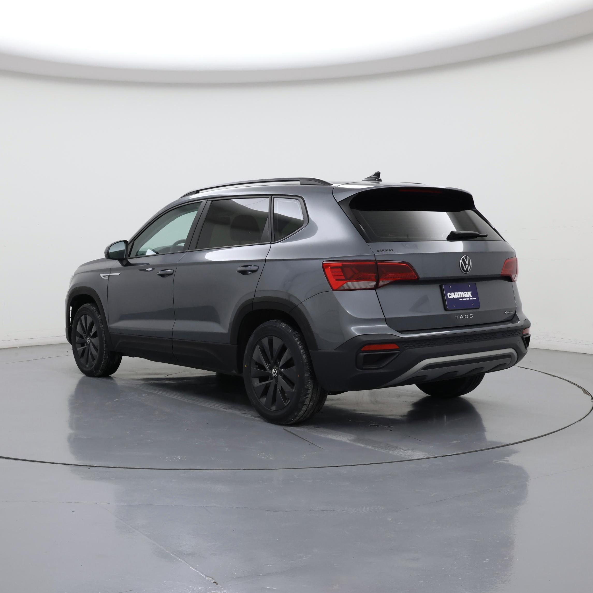 Thumbnail: 2022 Volkswagen Taos - 2